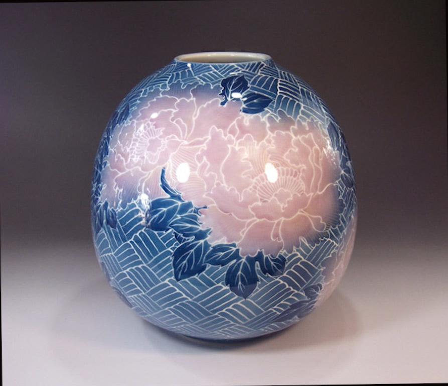 Meiji Japanese Contemporary Blued Pink Porcelain Vase by Master Artist, 3 For Sale