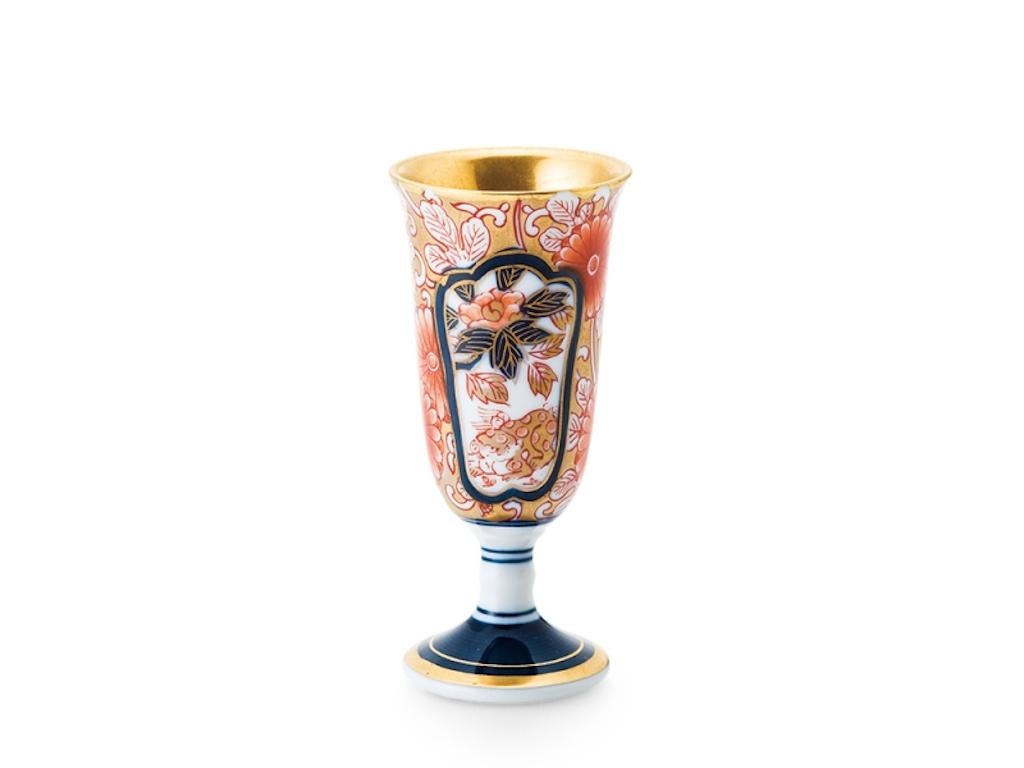 Gilt Japanese Contemporary White Gold Blue Porcelain Short Stem Cup, 4 For Sale