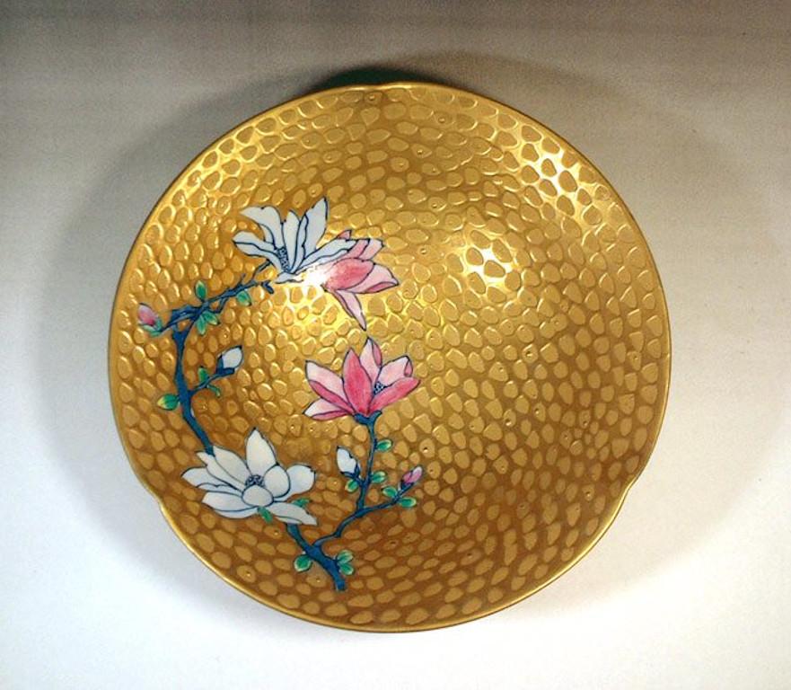 Japanese Contemporary Gold Blue Orange Porcelain Plate by Master Artist, 2 For Sale 1