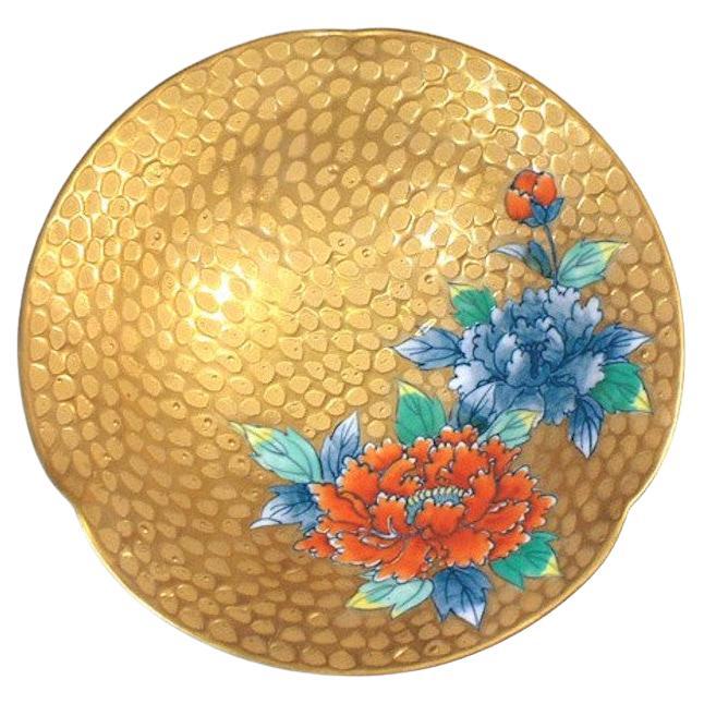 Assiette japonaise contemporaine en porcelaine bleu or orange par un maître artiste, 2