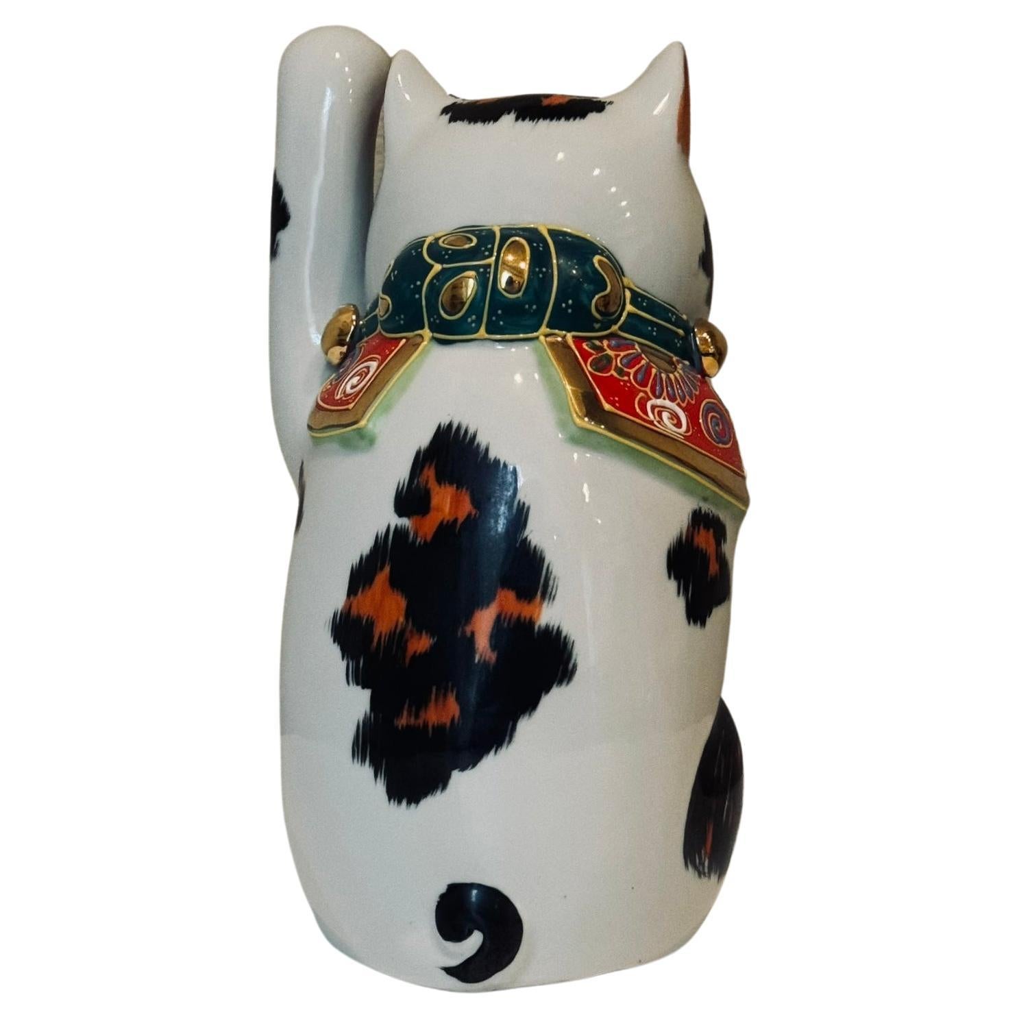 Japanese Contemporary Gold Orange Black Red Porcelain Beckoning Cat, 2 For Sale 4