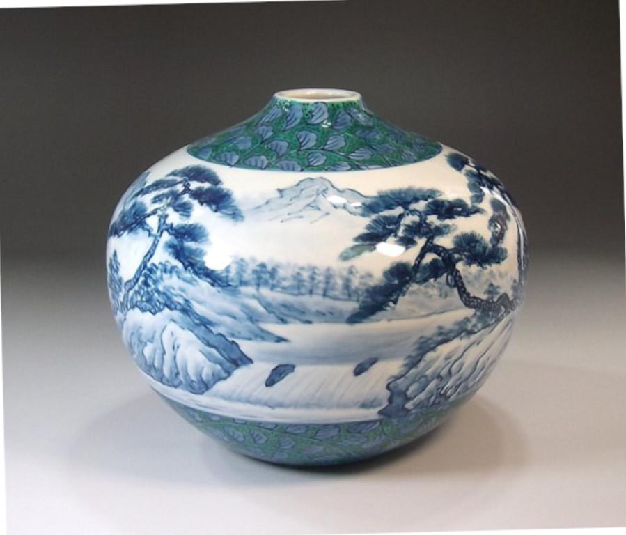 Hand-Painted Japanese Contemporary Green Blue Porcelain Vase by Master Artist, 4 For Sale