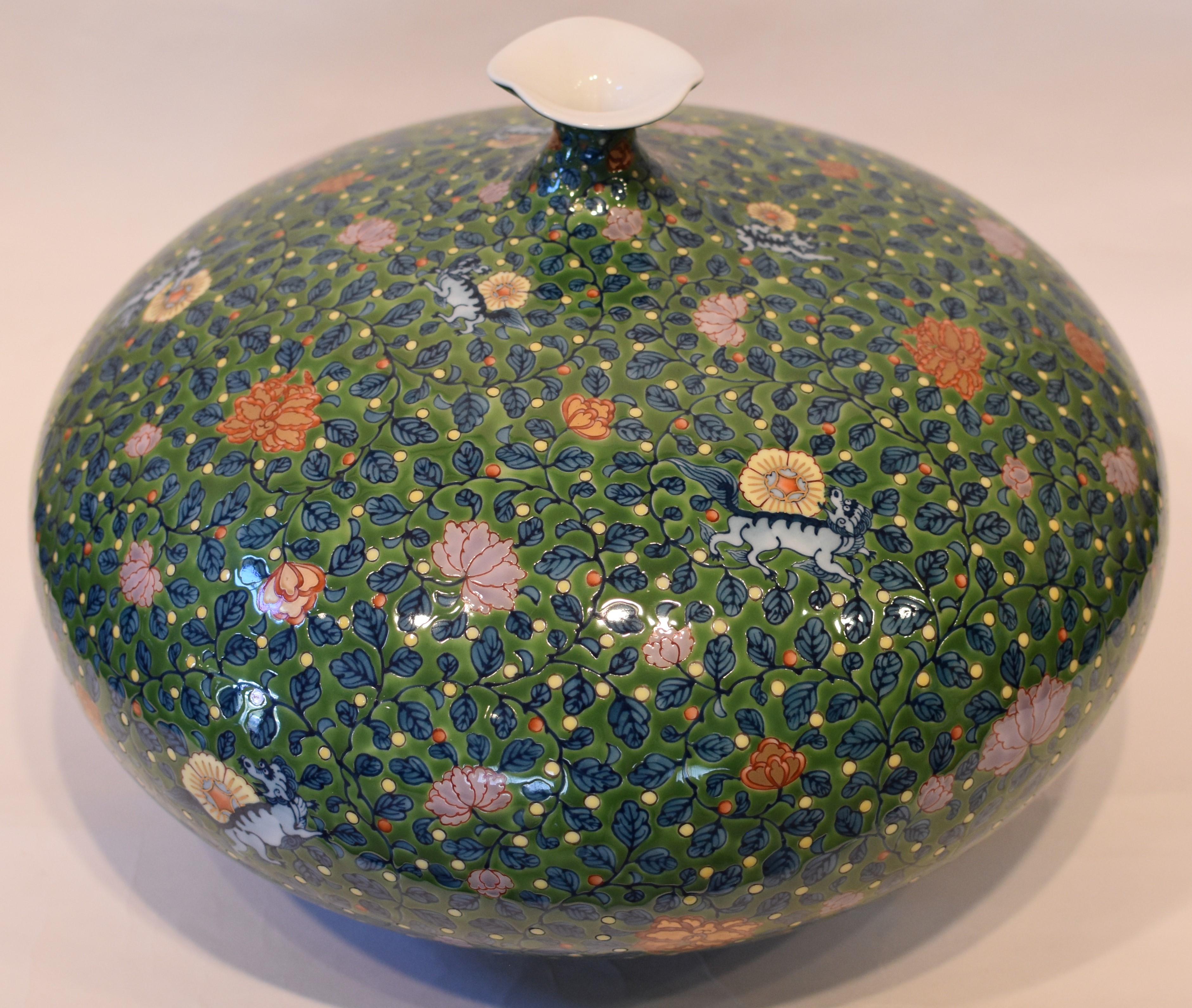 Japanese Contemporary Green Blue Porcelain Vase by Master Artist For Sale 2