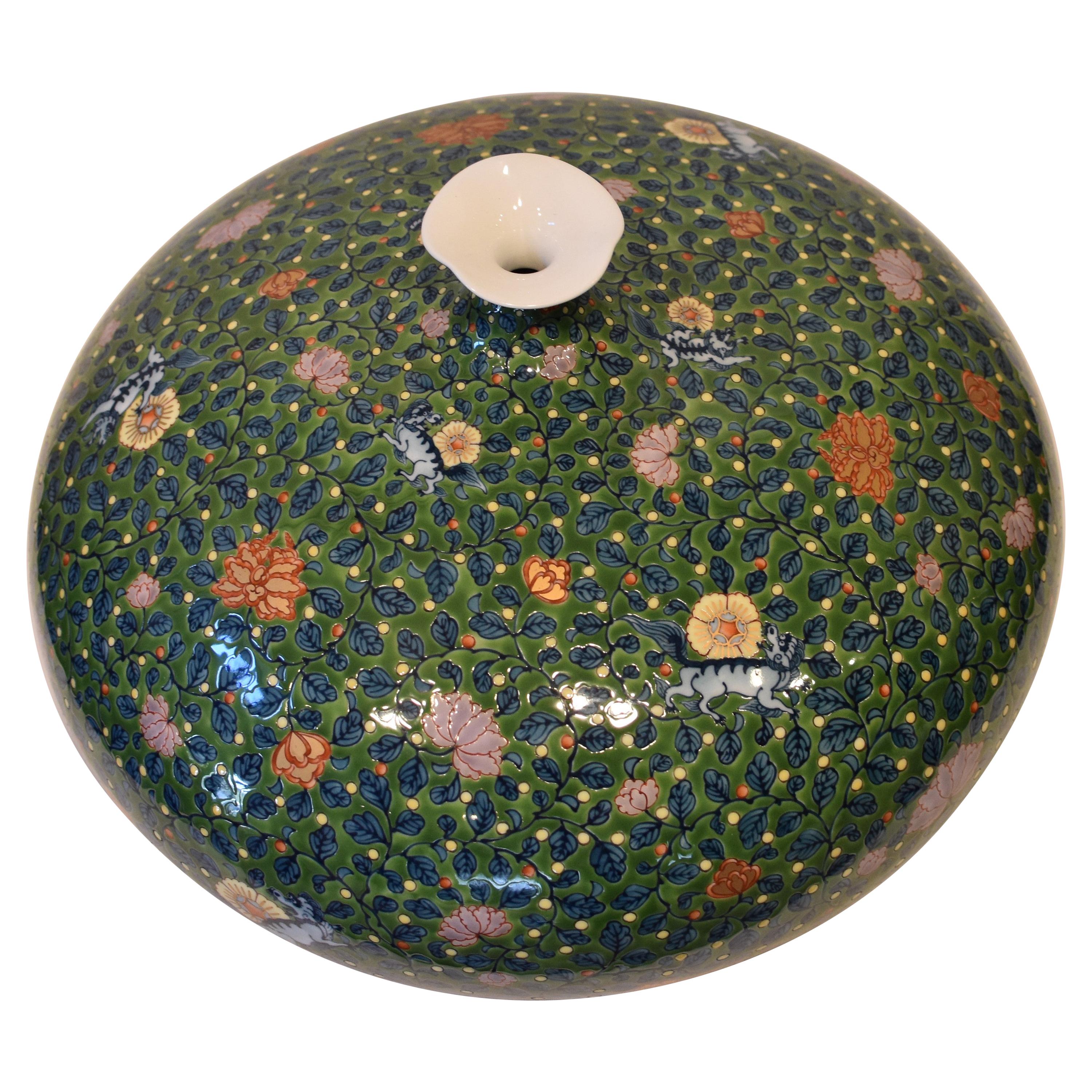 Japanische zeitgenössische japanische Vase aus grünem und blauem Porzellan von Meisterkünstler
