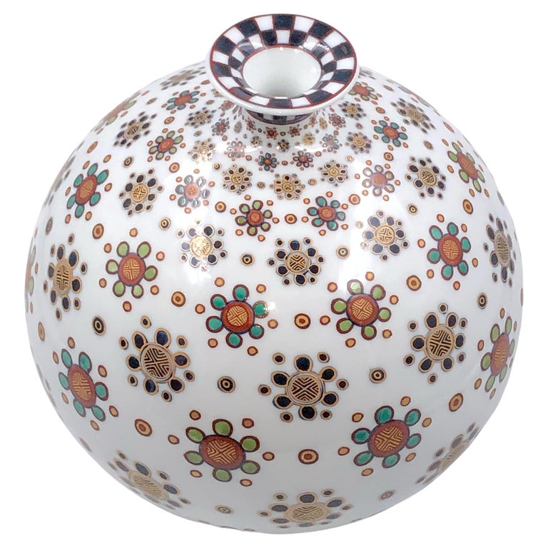 Japanese Contemporary Green Blue White Porcelain Vase By Master Artist 2 For Sale At 1stdibs