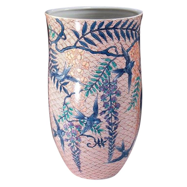 Vase japonais contemporain en porcelaine verte, violette et rouge par un maître artiste