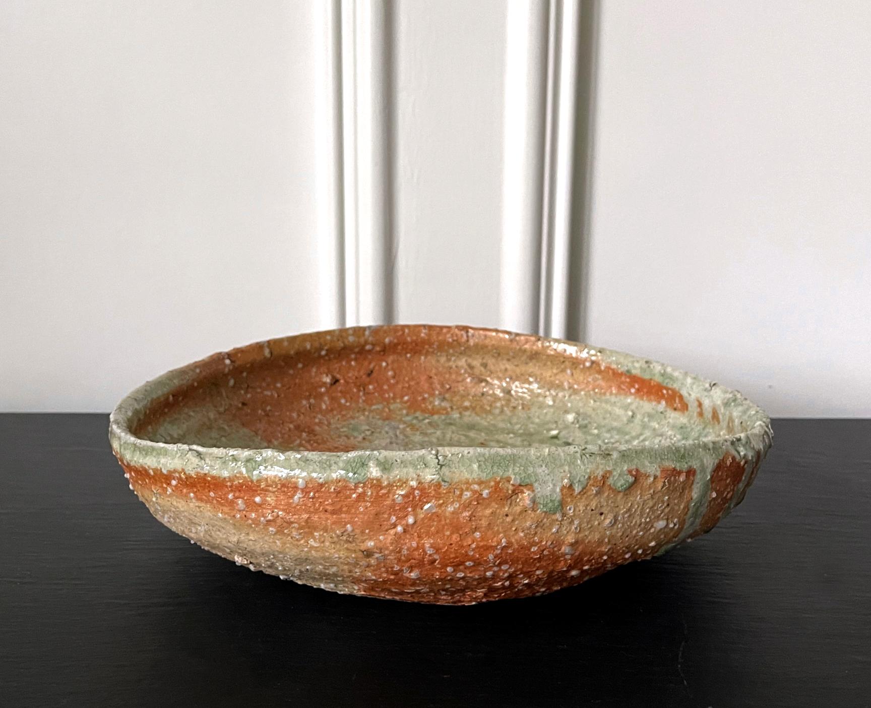 Organic Modern Japanese Contemporary Iga Stoneware Bowl by Shiro Tsujimura For Sale