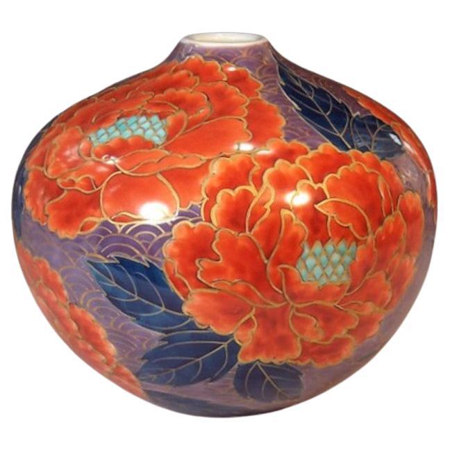 Japanese Contemporary Pink Blue Gold Porcelain Vase by Master Artist, 8 For Sale