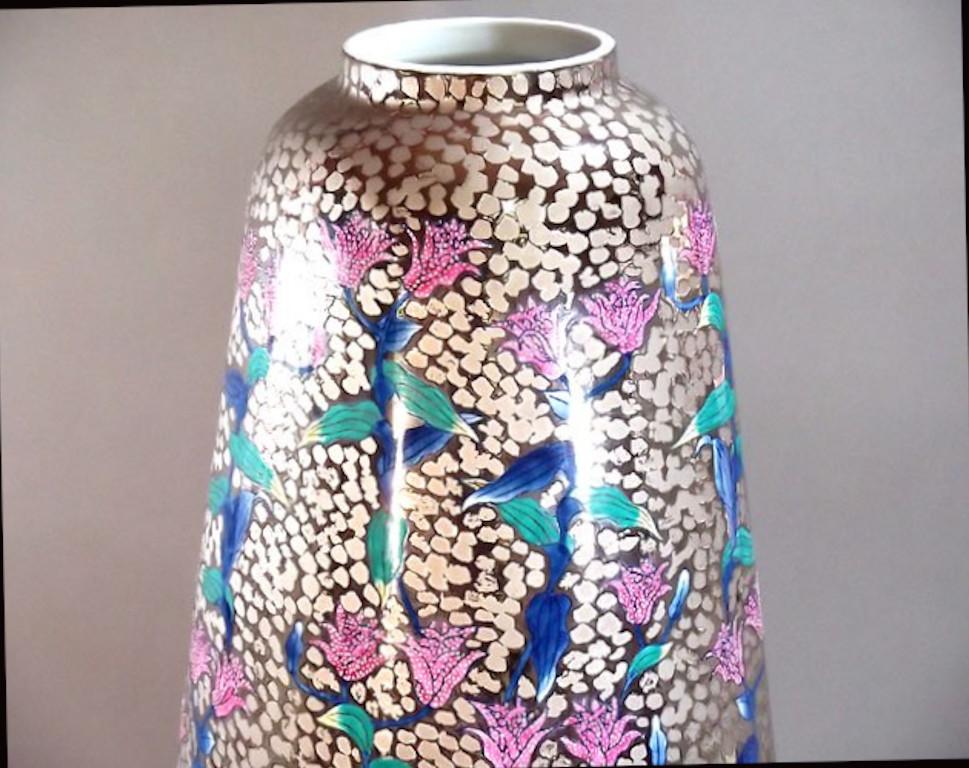Hand-Painted Japanese Contemporary Pink Blue Green Platinum Porcelain Vase by Master Artist For Sale