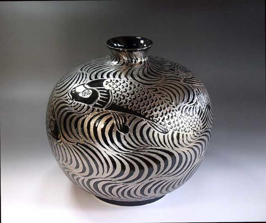 Adirondack Japanese Contemporary Platinum Black Porcelain Vase by Master Artist, 9 For Sale