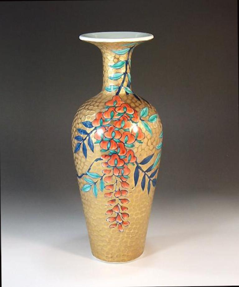 Meiji Vase japonais contemporain en porcelaine platine bleu et orange par l'artiste Mater en vente