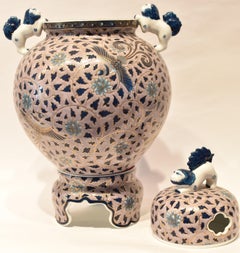 Japanese Contemporary Purple Gray Gold  Lidded Porcelain Vessel by Master Artist