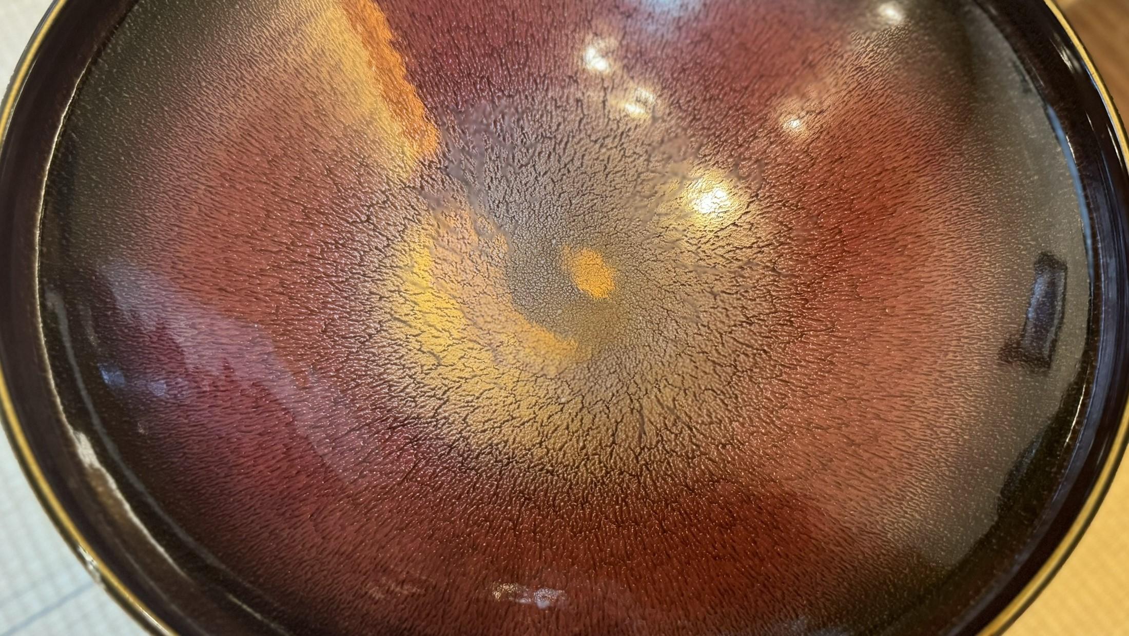 Japanese Contemporary Red Black Cream Porcelain Bowl by Master Artist, 2 For Sale 5