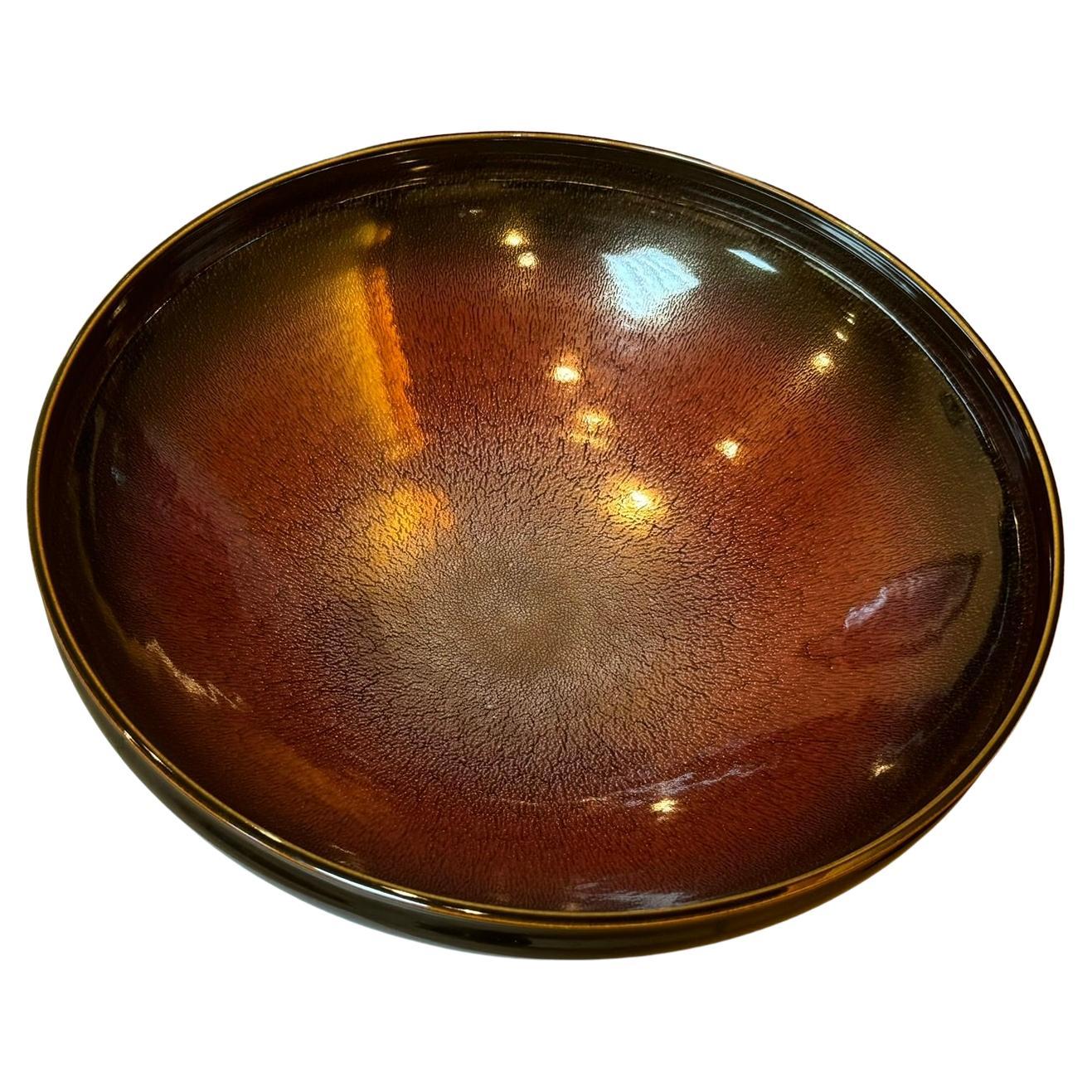 Japanese Contemporary Red Black Cream Porcelain Bowl by Master Artist, 2 In New Condition For Sale In Takarazuka, JP