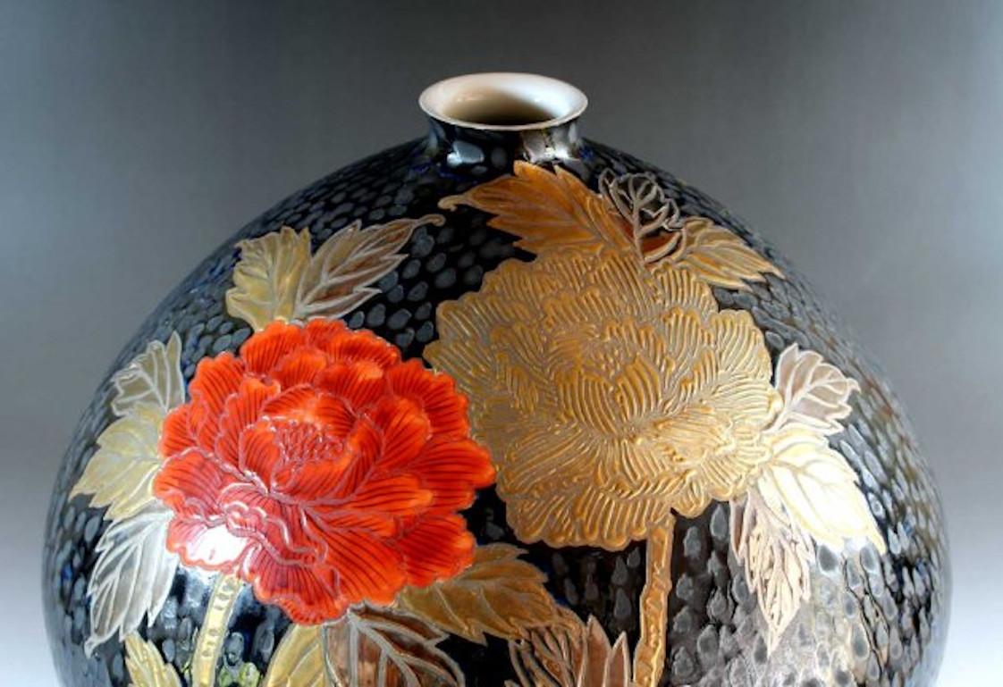 Meiji Japanese Contemporary Red Black Platinum Porcelain Vase by Master Artist For Sale