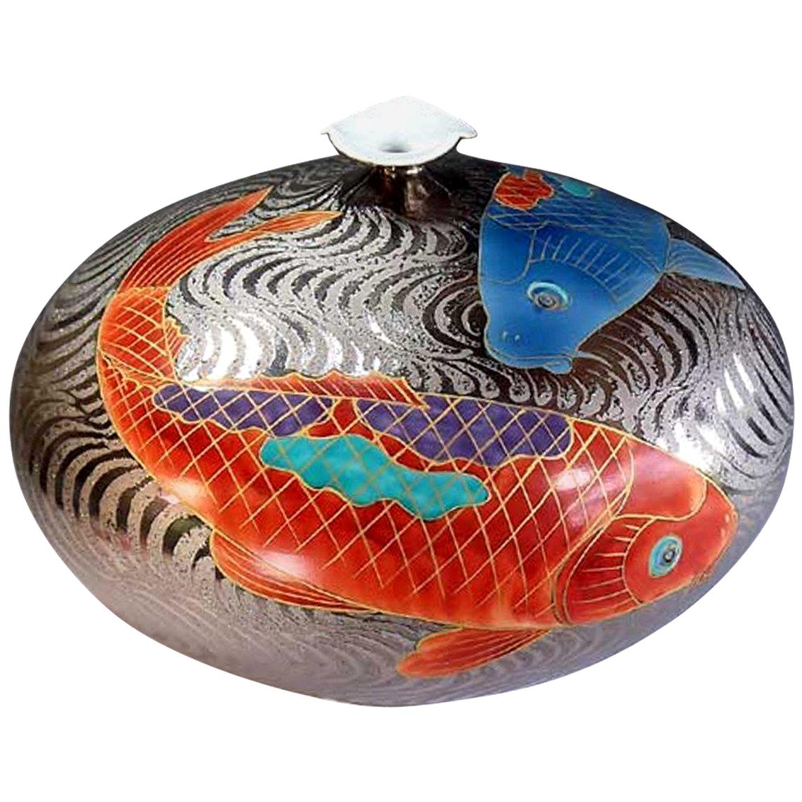 Vase japonais contemporain en porcelaine rouge, bleu et platine par un maître artiste, 3 pièces