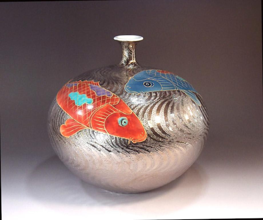 Hand-Painted Japanese Contemporary Red Blue Platinum Porcelain Vase by Master Artist, 3 For Sale
