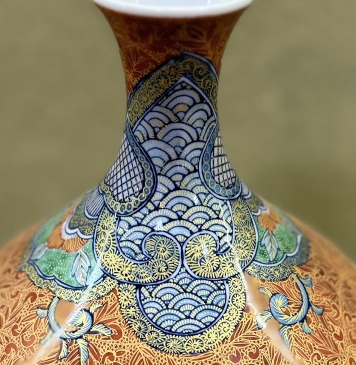 Jarrón Japonés Contemporáneo de Porcelana Rojo Oro Azul del Maestro Artista, 5 Meiji en venta