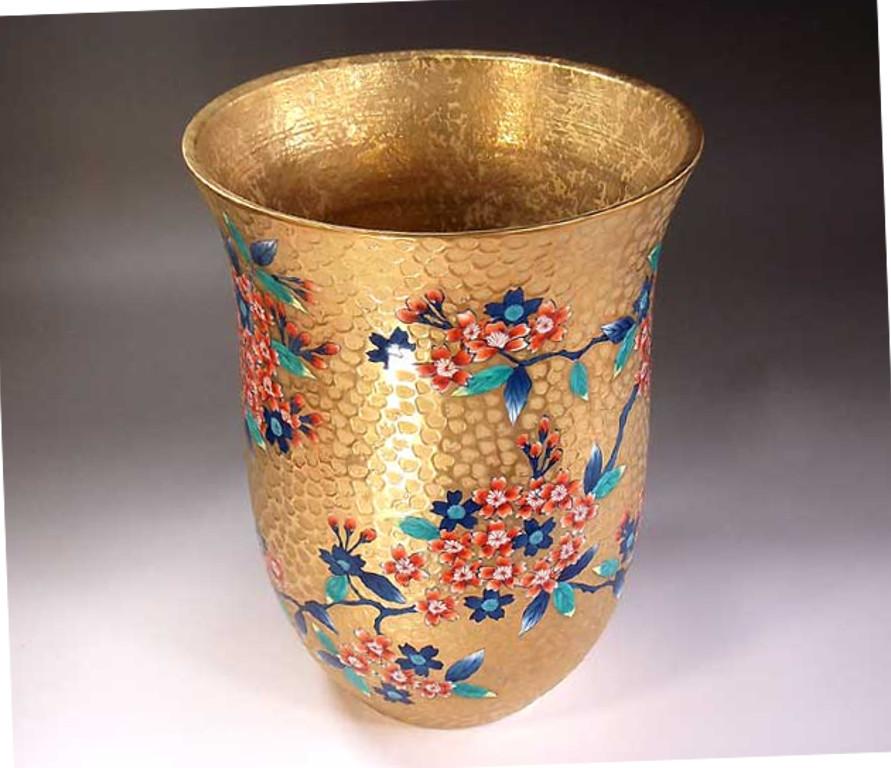 Gilt Japanese Contemporary Red Gold Green Porcelain Vase by Master Artist For Sale