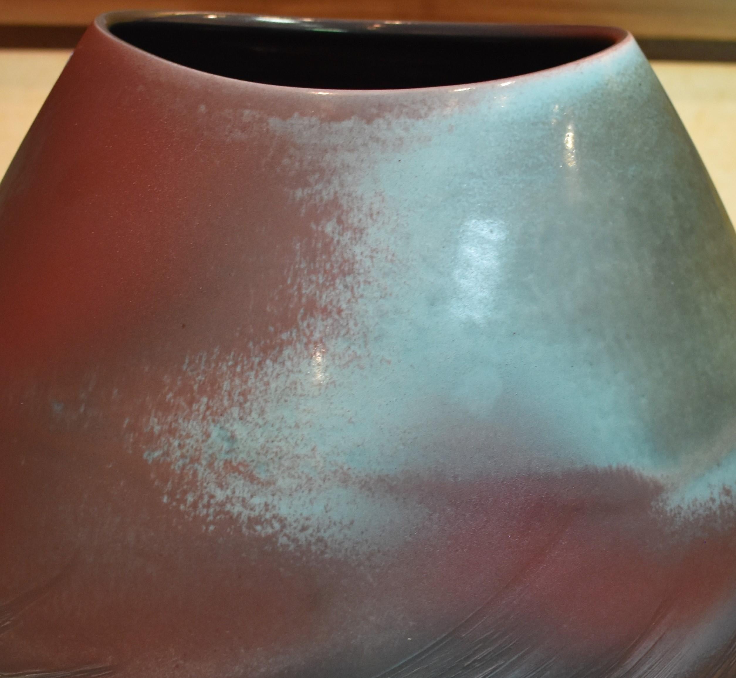 Hand-Crafted Japanese Contemporary Hand-Glazed Brown Blue Porcelain Vase by Master Artist, 2 For Sale