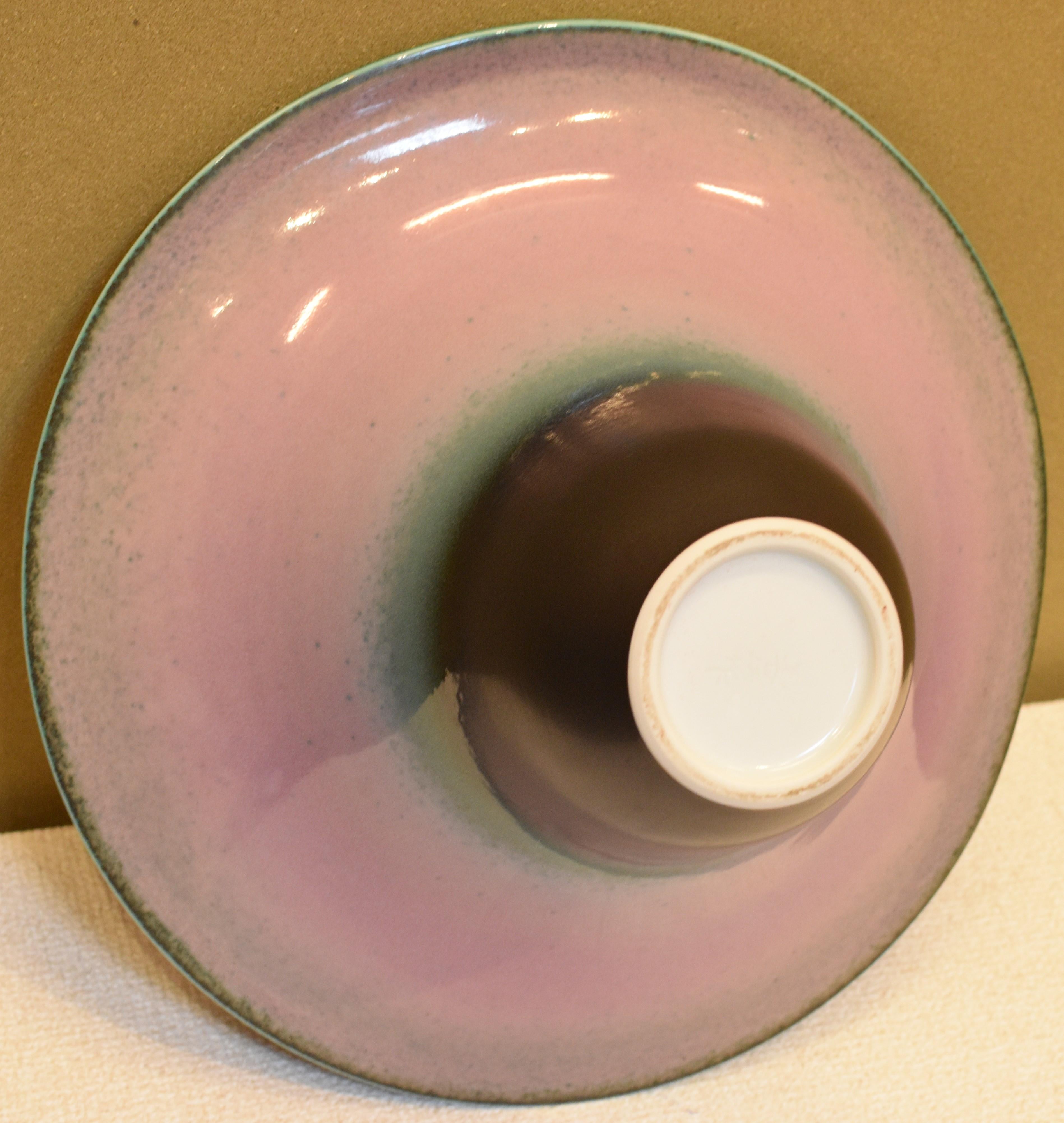 Japanese Contemporary Rose Green Hand-Glazed Porcelain Vase by Master Artist, 2 For Sale 1