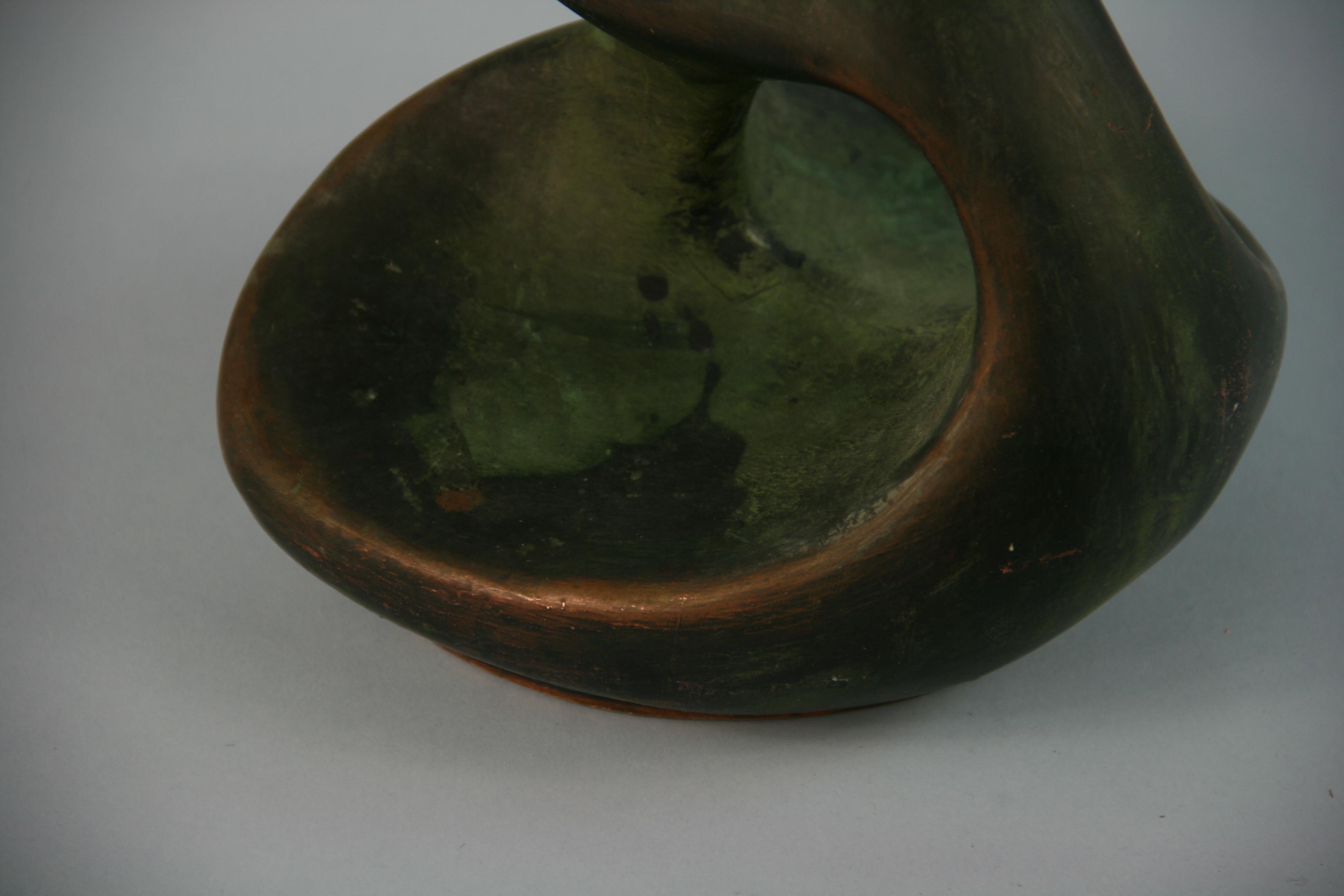 Japanische abstrakte japanische Kupfer-Skulptur/Bud-Vase im Angebot 5