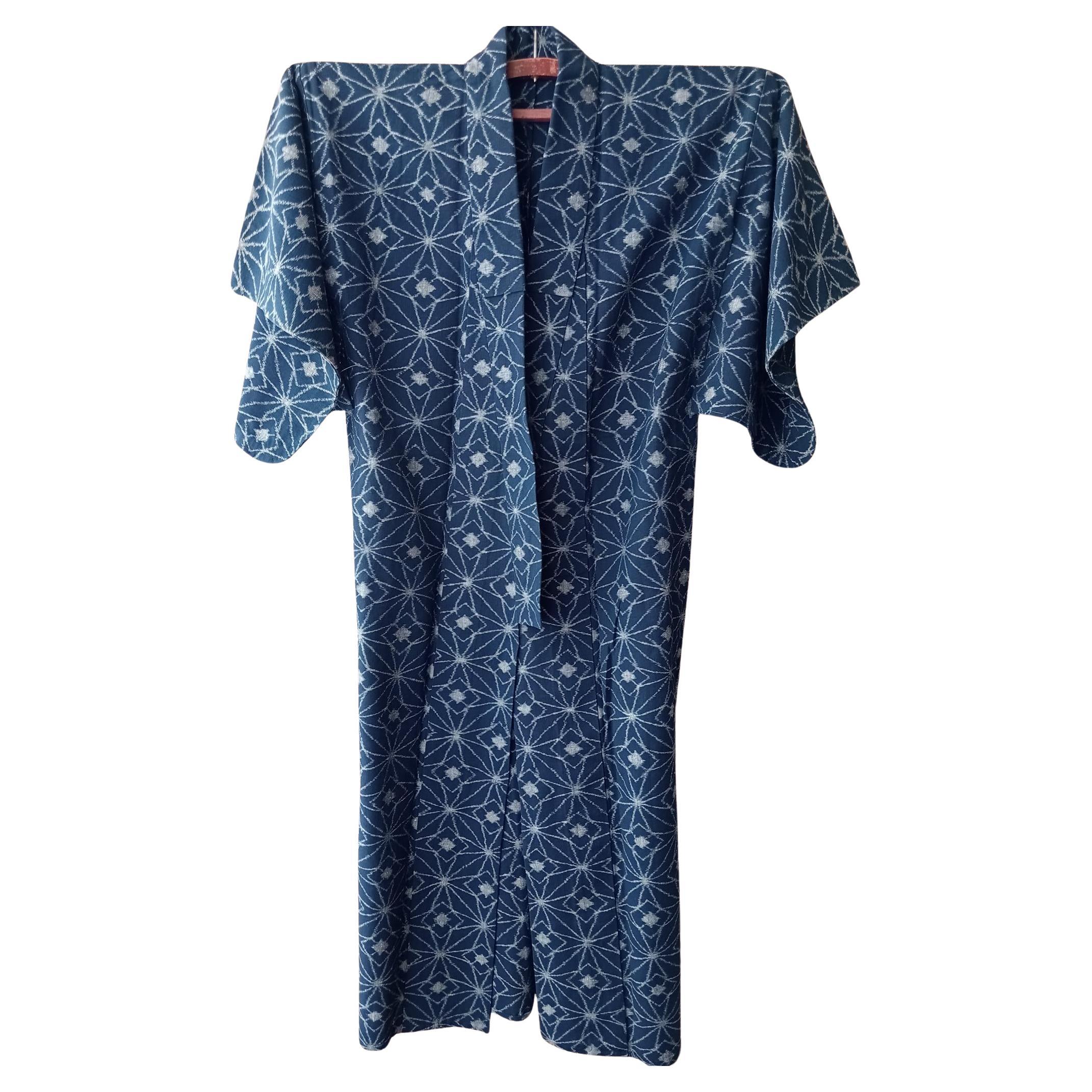 Kimono in cotone giapponese Kasuri blu navy con motivi in Whiting
