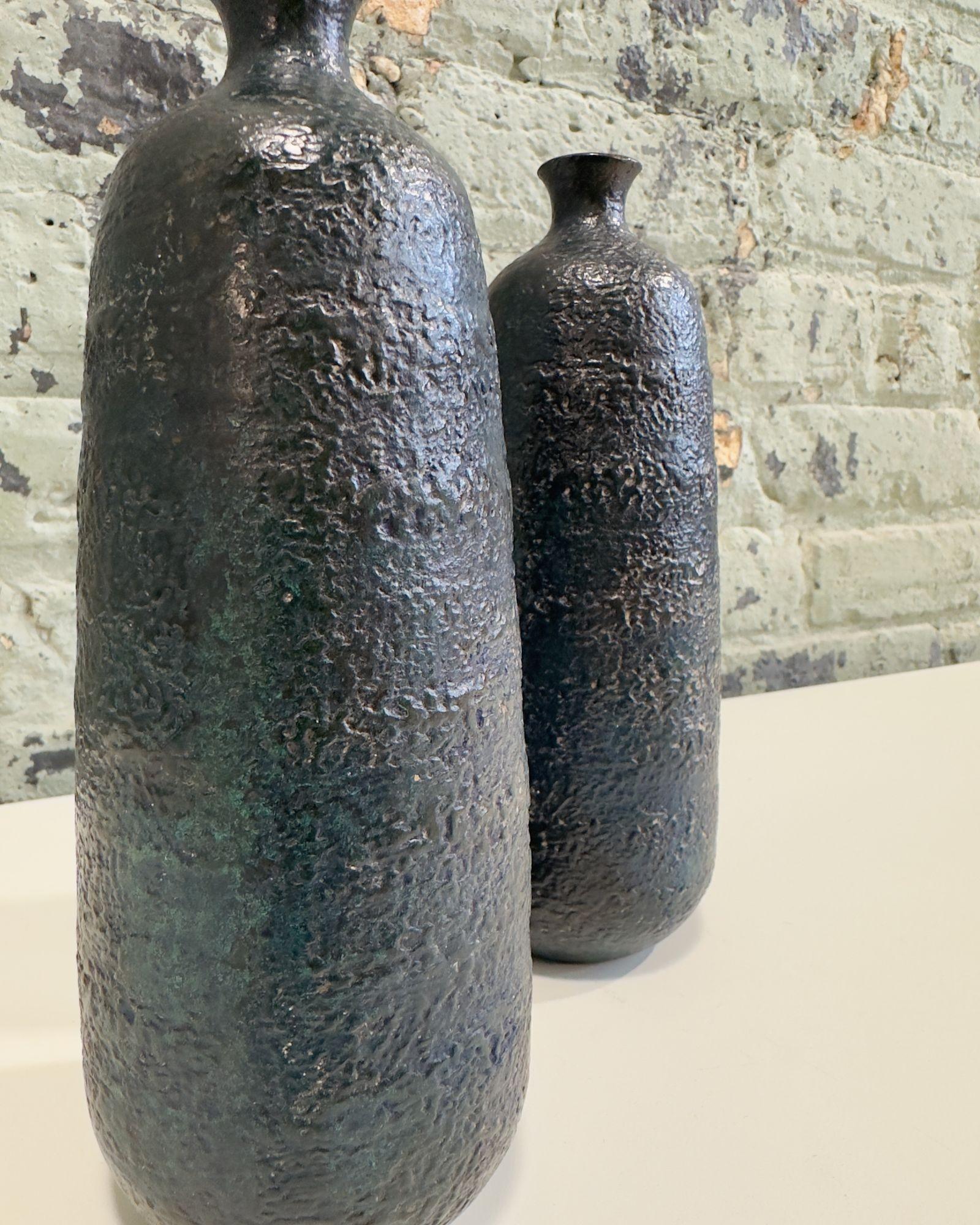 Mid-20th Century Japanese Craftsman Bronze Vases Black Volcanic Patinated Enamel, Japan 1930's For Sale