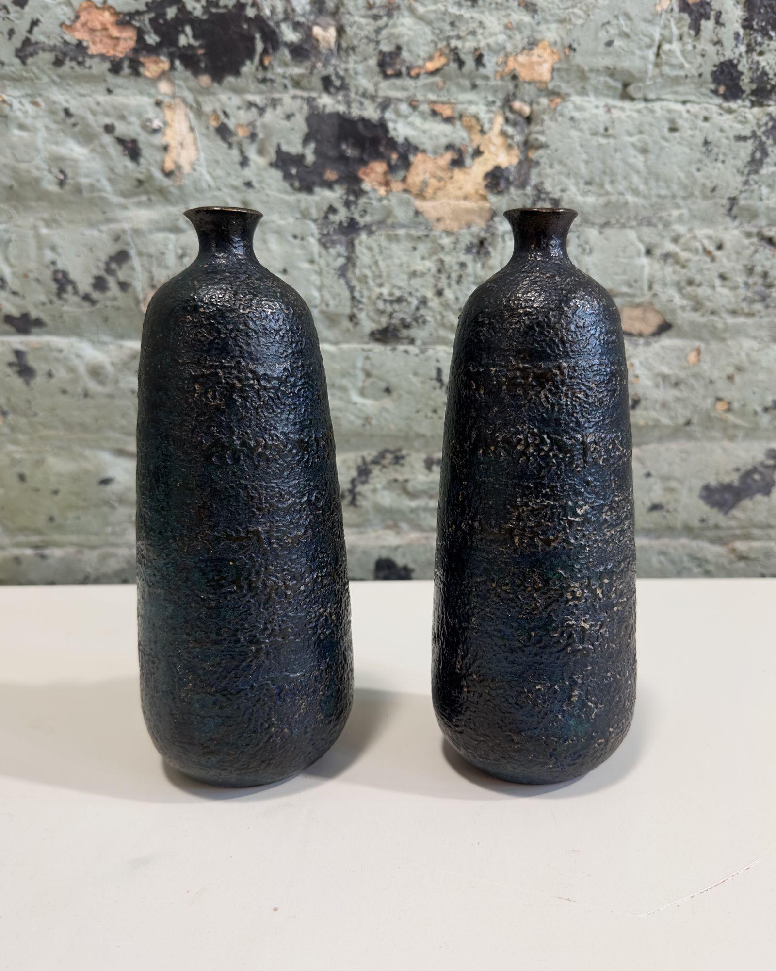 Japanese Craftsman Bronze Vases Black Volcanic Patinated Enamel, Japan 1930's For Sale 2