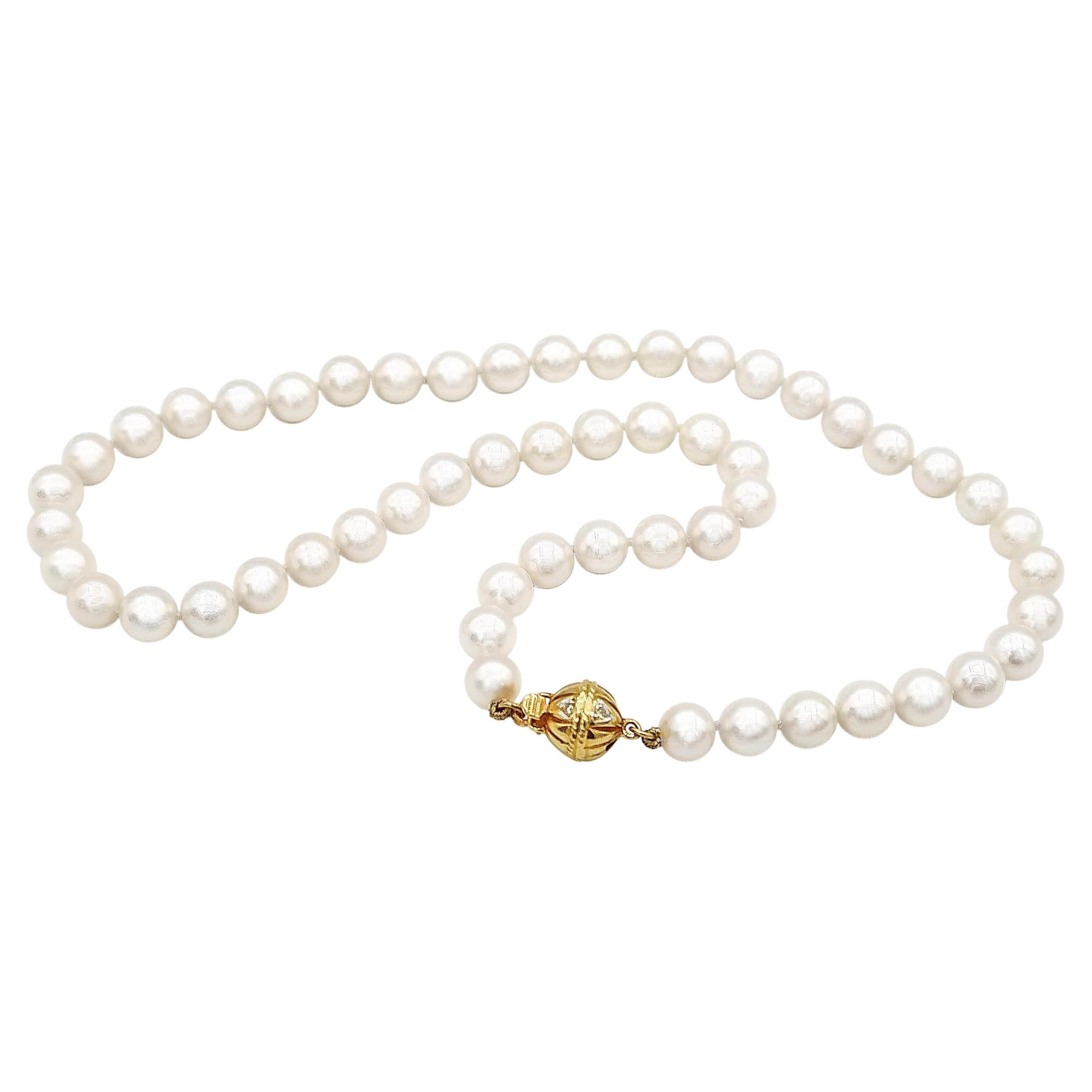 Japanese Cultured Akoya Pearl Necklace w/ Diamond 18k Yellow Gold Clasp For Sale