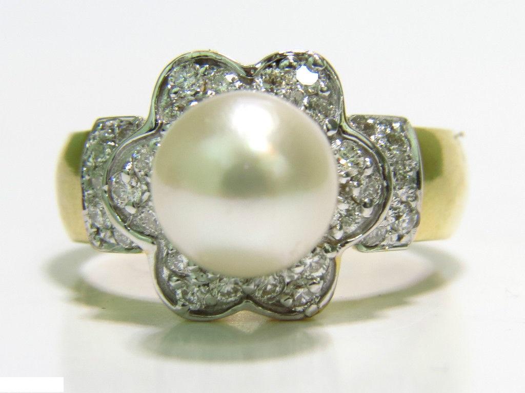 Japanese Cultured Pearl .75 Carat Diamond Ring 14 Karat Daisy Deco 2
