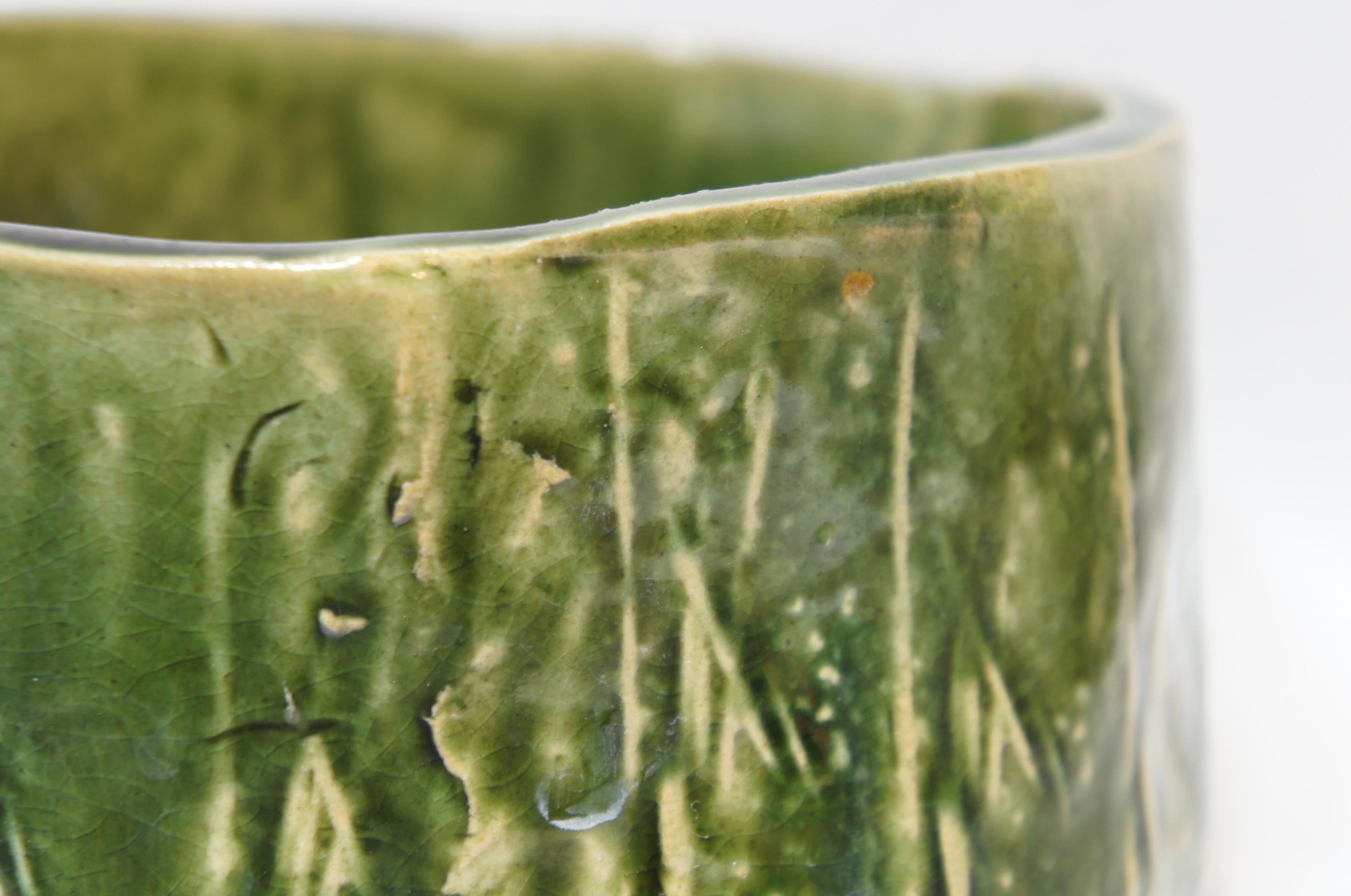 20th Century Japanese Dark Green Ceramic Oribe Ware Round Vase, 1950s For Sale