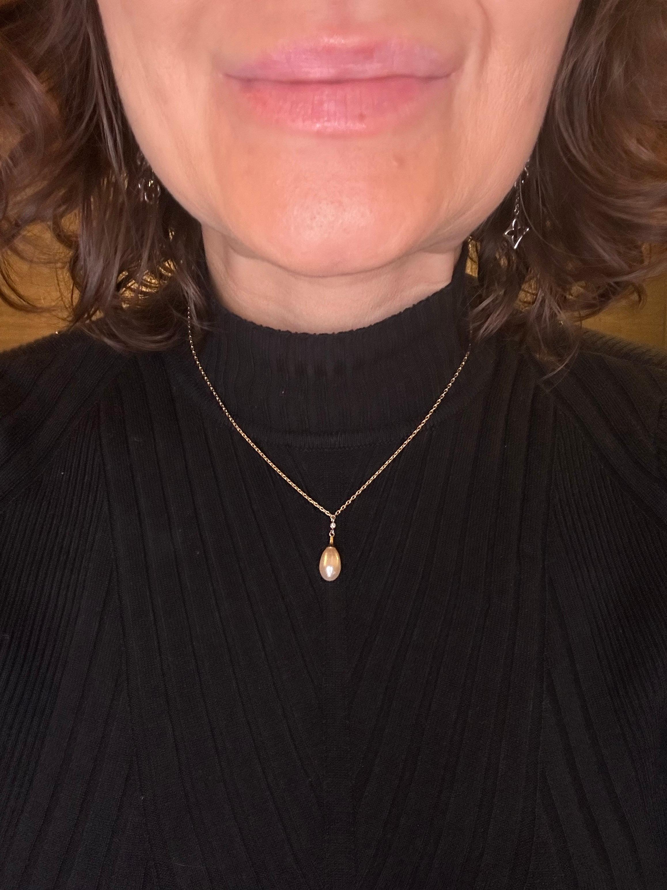 Taglio brillante Collana di perle d'acqua dolce dal design giapponese con catena di diamanti da 16 pollici in vendita