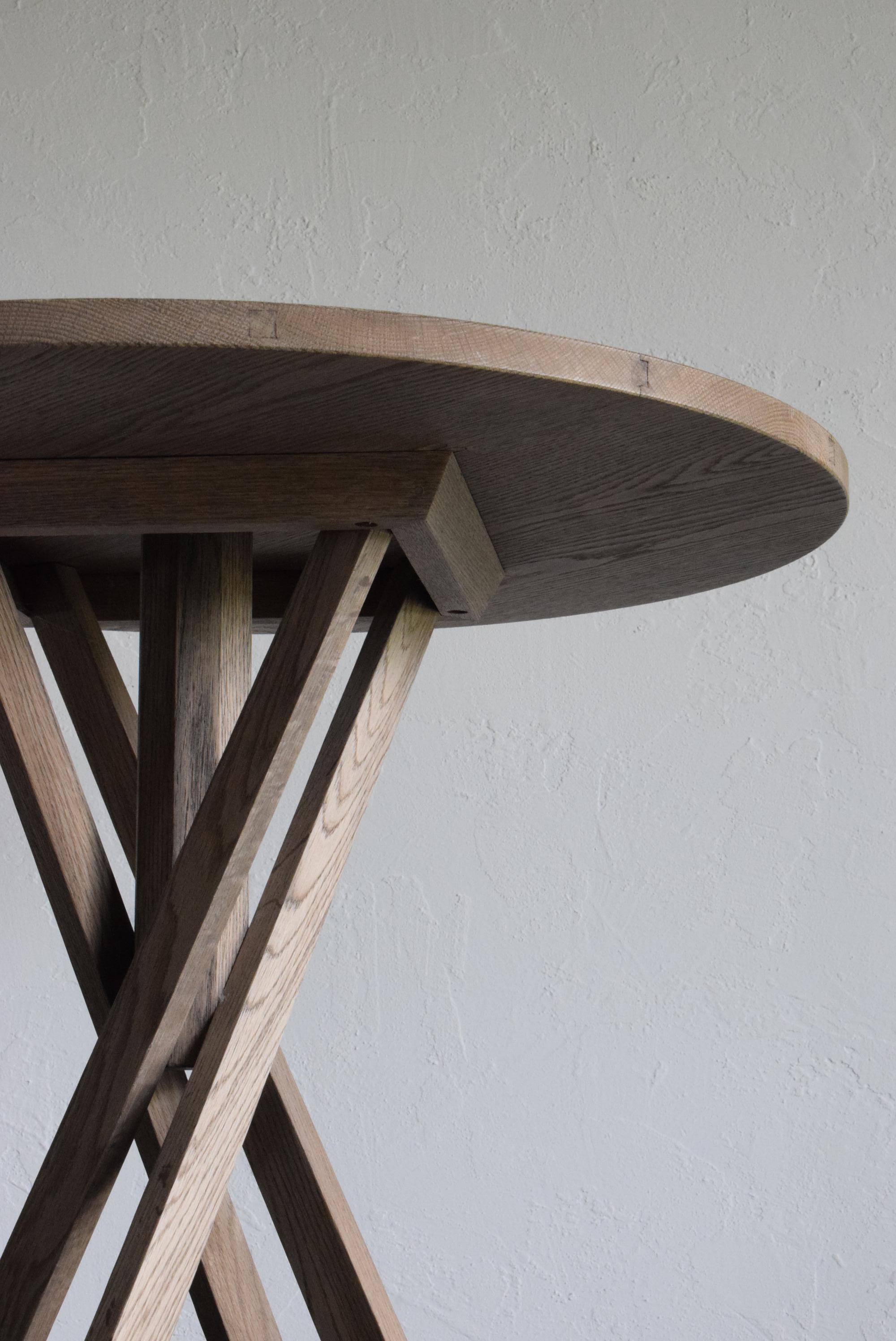 Japanisches Design Tisch /Ausstellungstisch /Blumenstand /Wabisabi Tisch (Holz) im Angebot
