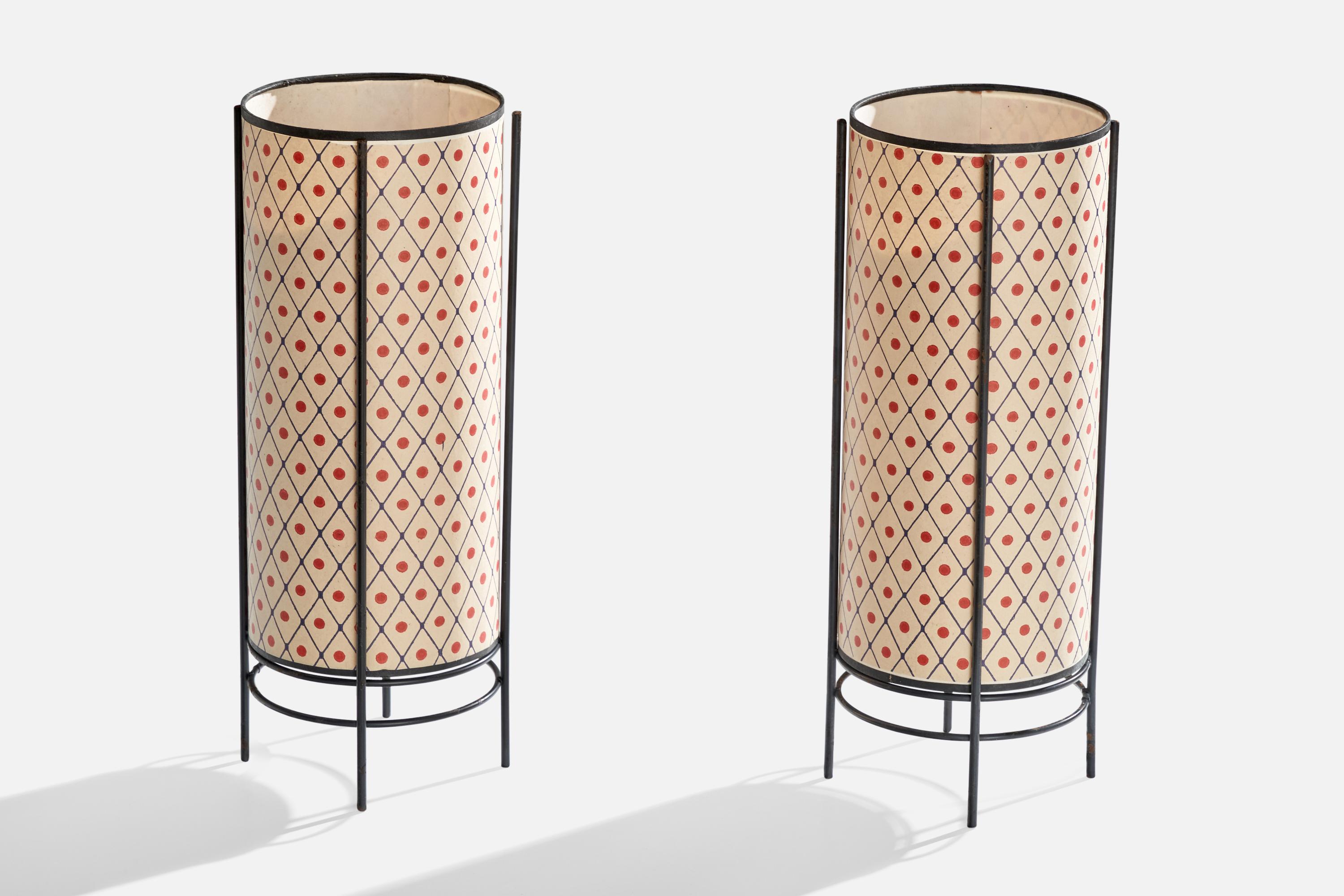 Japanese Designer, Table Lamps, Metal, Paper, Japan, 1980s In Good Condition For Sale In High Point, NC