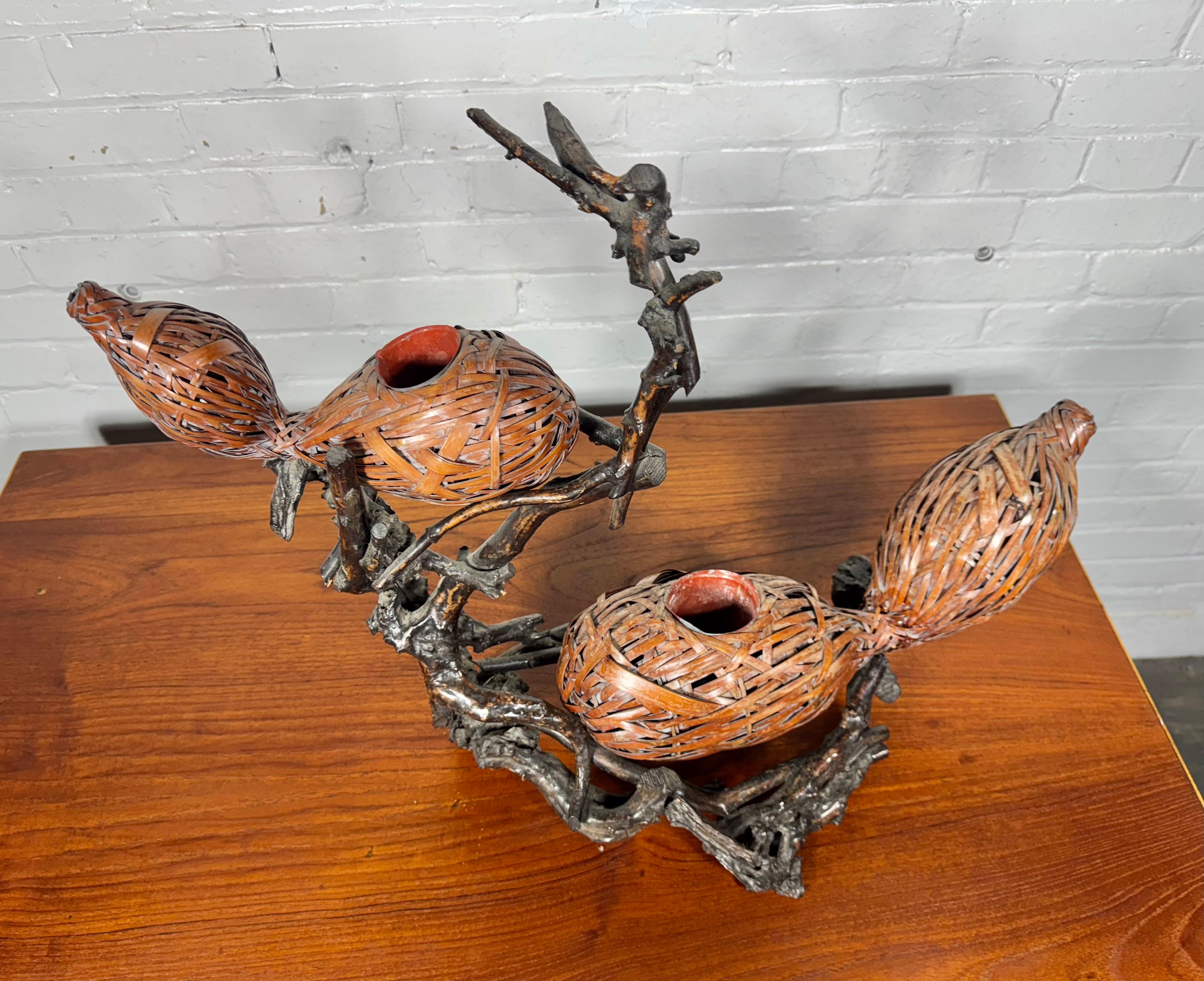 Japanese Double Gourd Ikebana Woven Basket and root For Sale 4