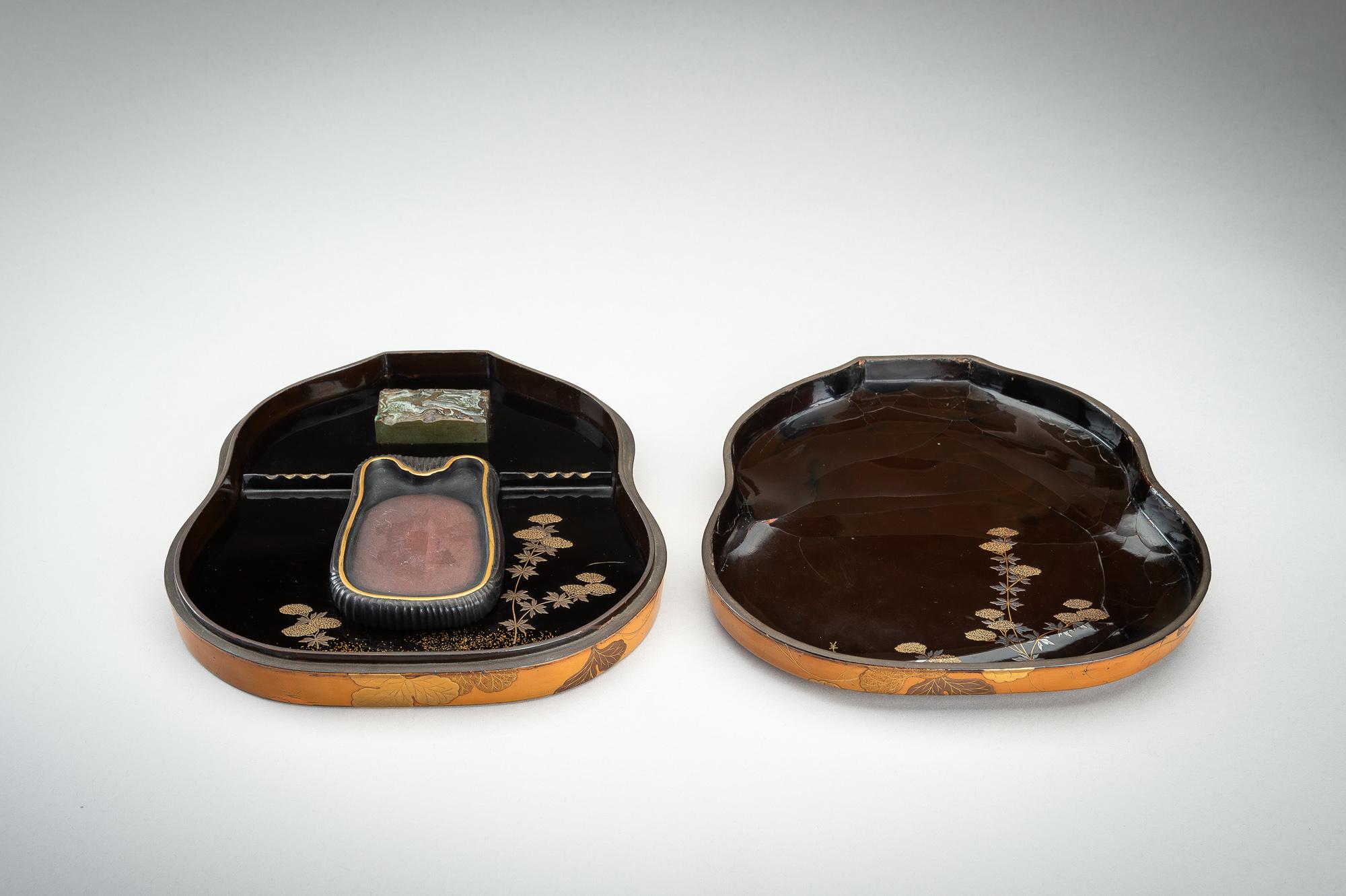 Japanese 'double gourd' lacquer suzuri’bako (writing box) by Hara Yôyûsai 原羊遊斎 For Sale 4