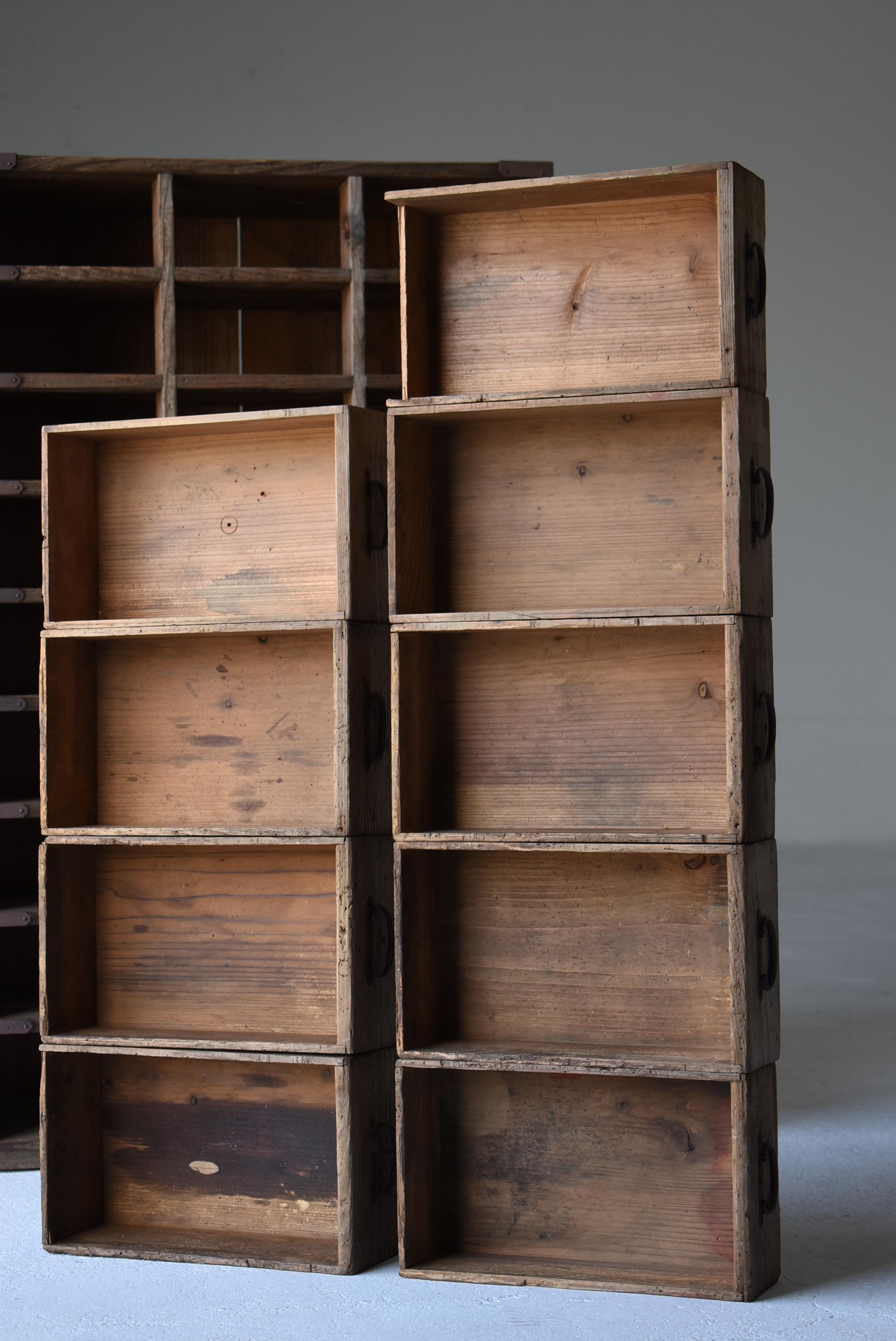 Japanese Antique Drawer Storage 1900s-1920s / Tansu Sideboard Wabi Sabi For Sale 5