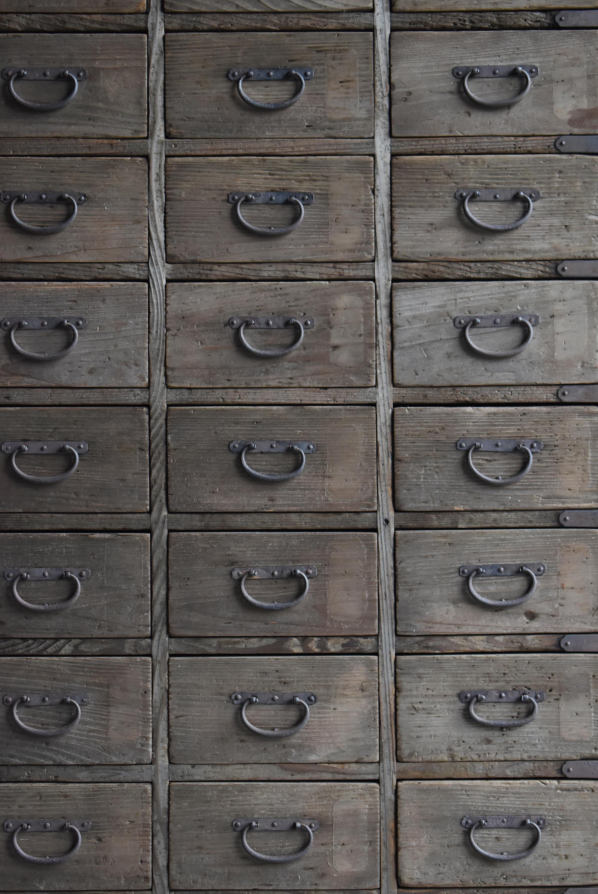 Japanese Antique Drawer Storage 1900s-1920s / Tansu Sideboard Wabi Sabi For Sale 13