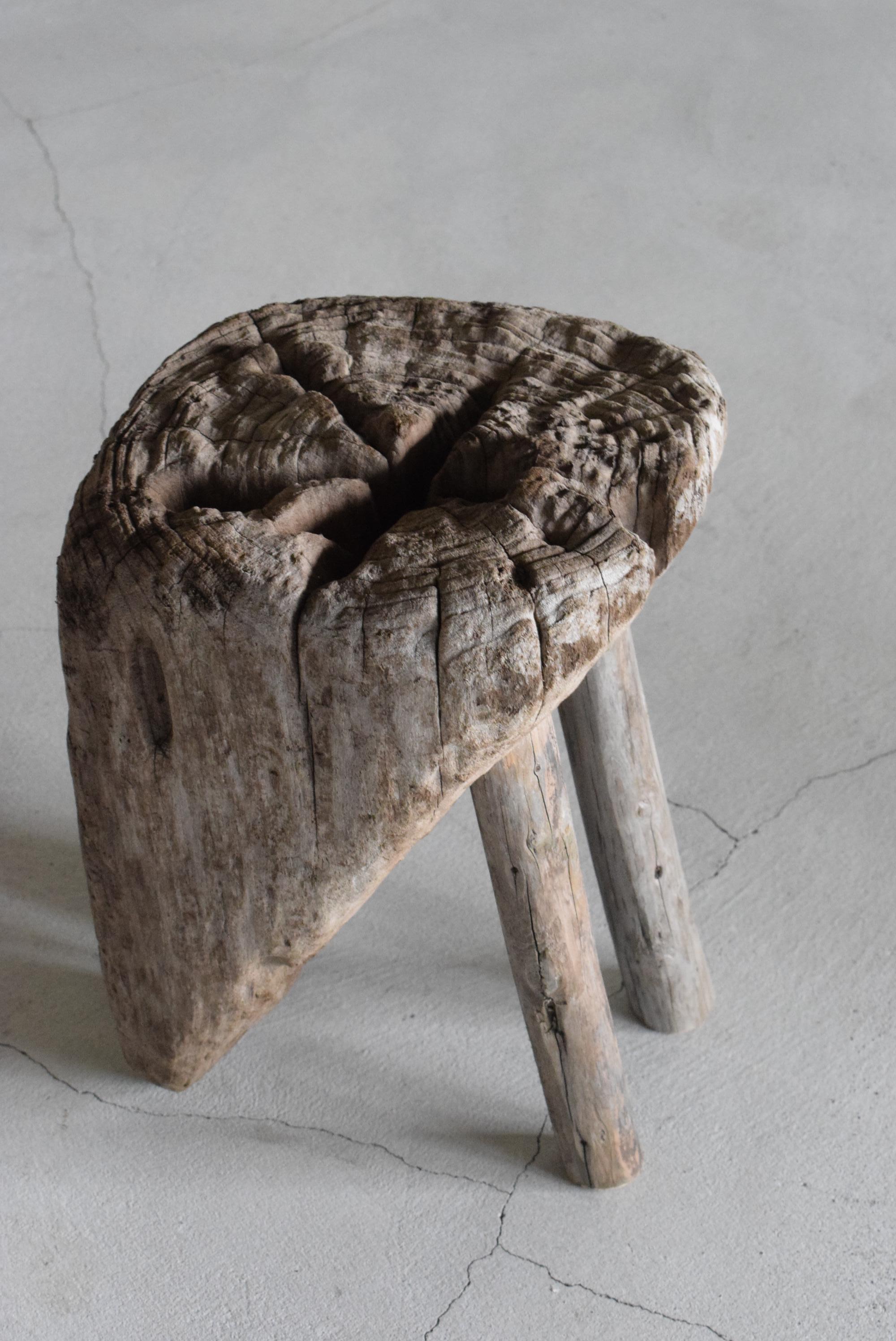 Primitive Japanese Driftwood Stool / Wabisabi Stool