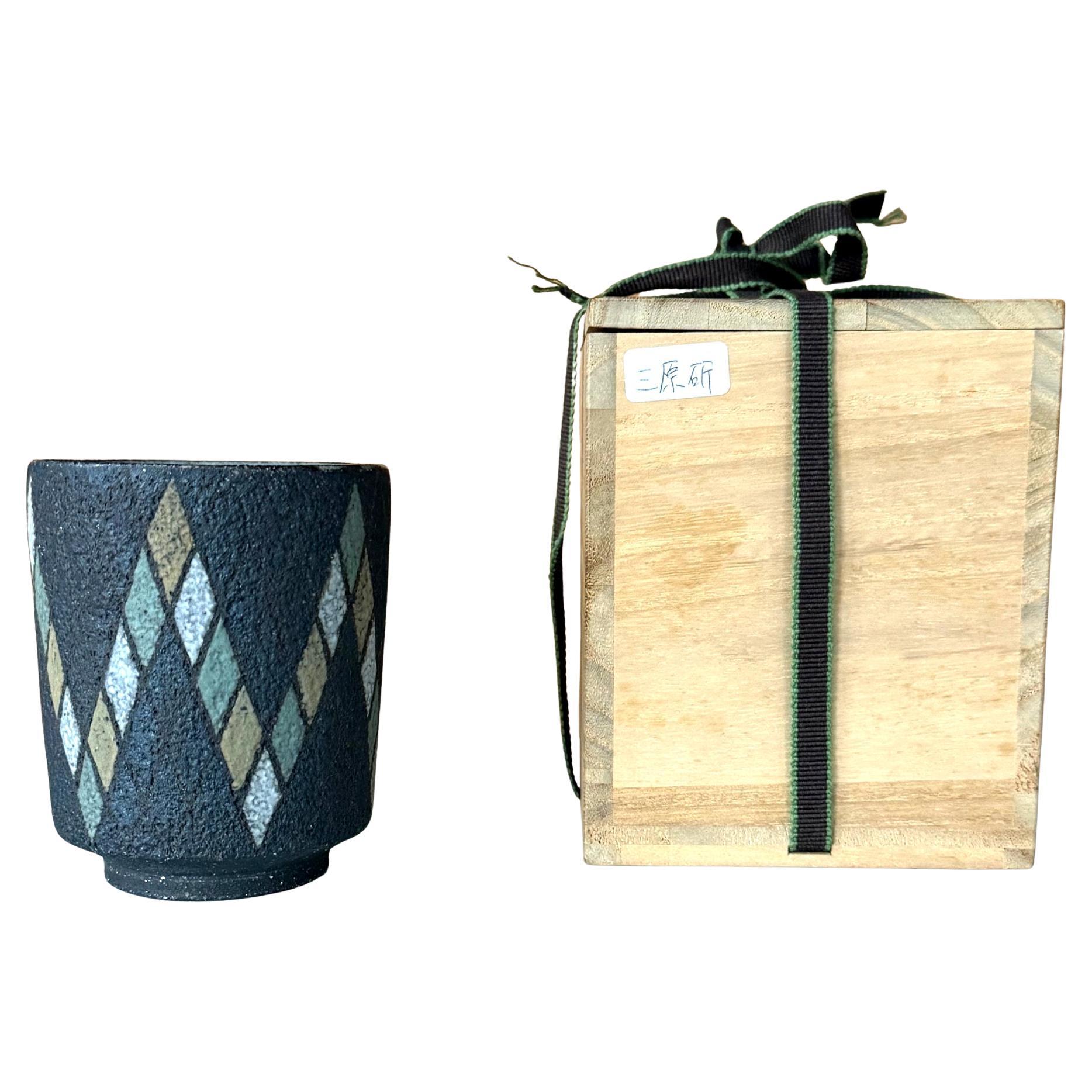 Japanese Early Ceramic Teacup with Tomobako by Mihara Ken For Sale