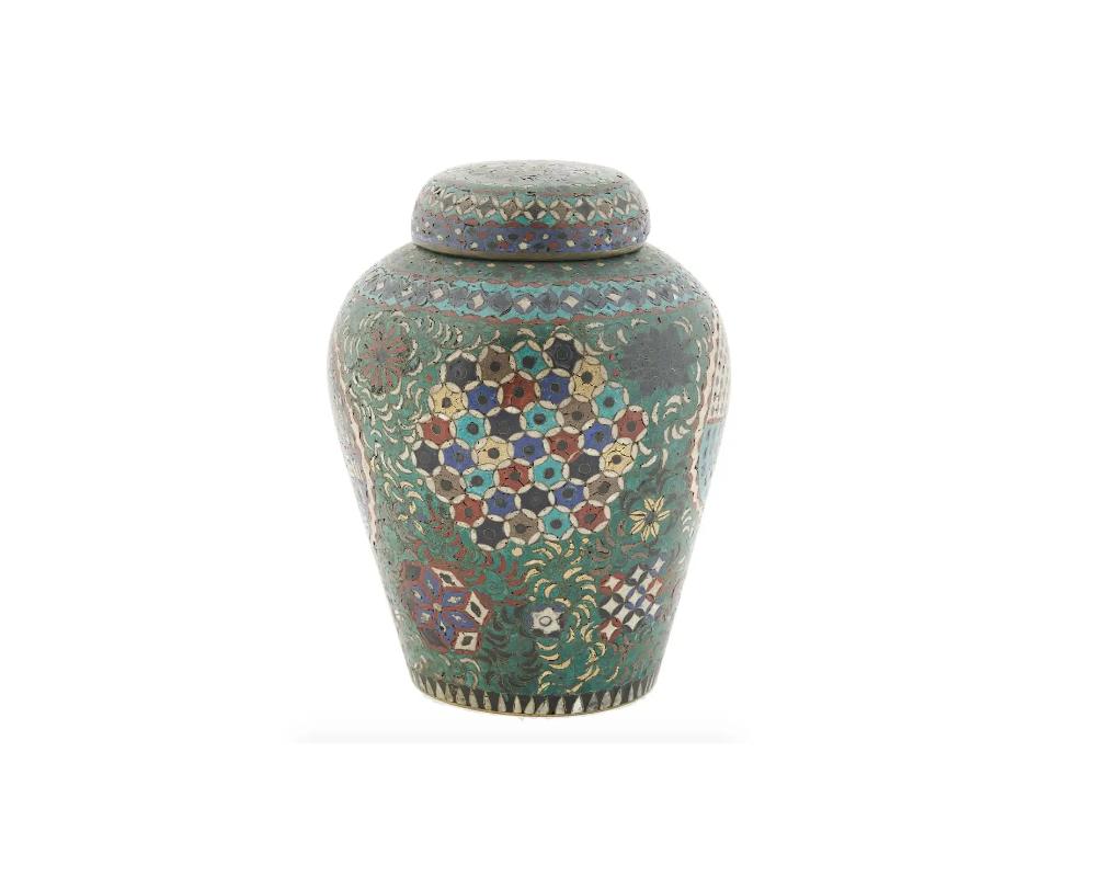 Cloissoné Japanese Early Meiji Cloisonne Enamel Lidded Jar For Sale