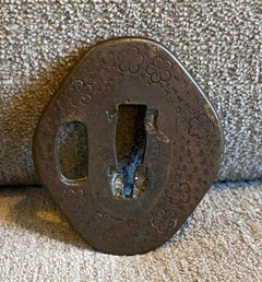 Japanese Edo Antique Copper Samurai Tsuba Sword Hand Guard with Flower Design