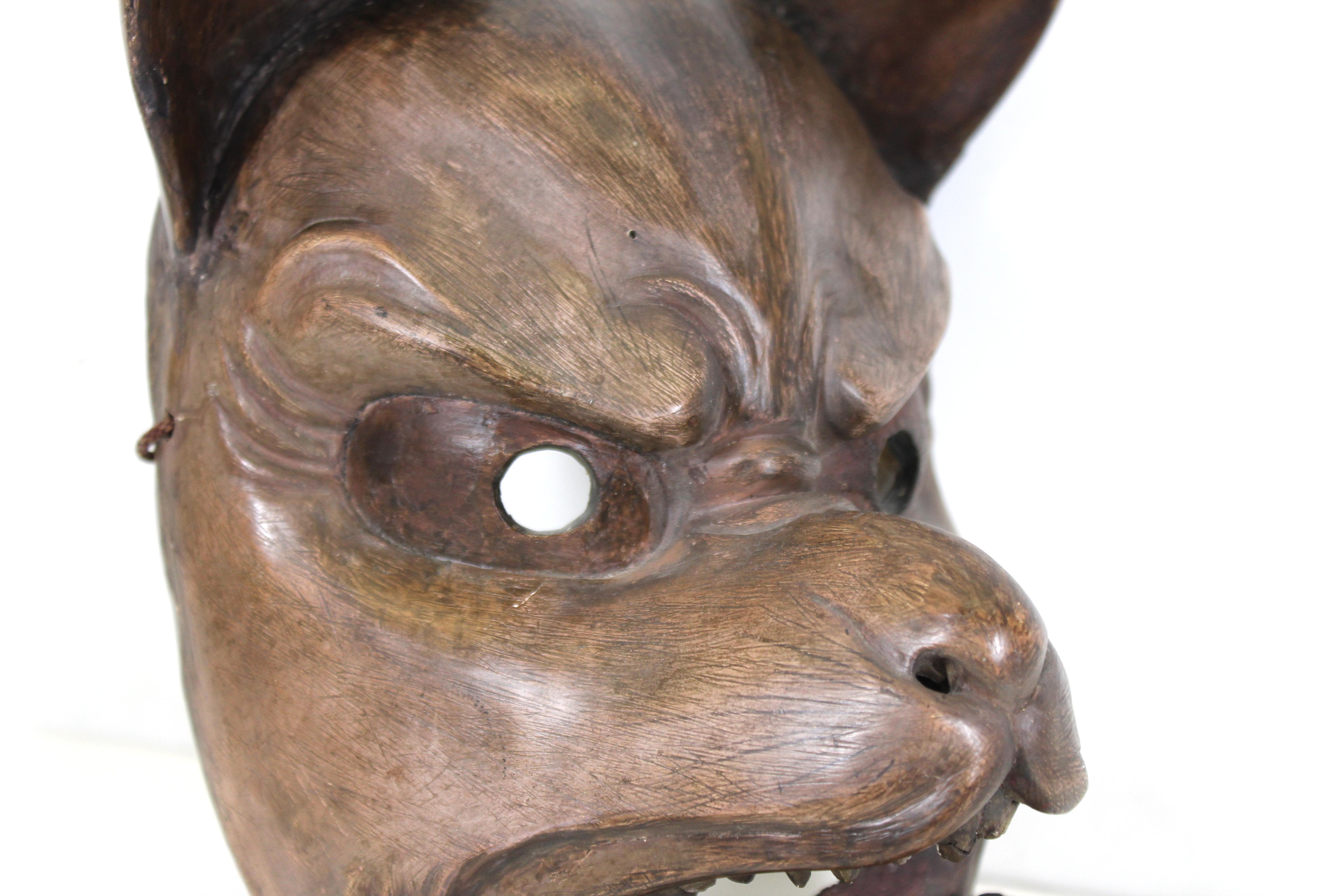 Japanese Edo Carved Wood Fox Mask with Articulated Jaw In Good Condition For Sale In New York, NY