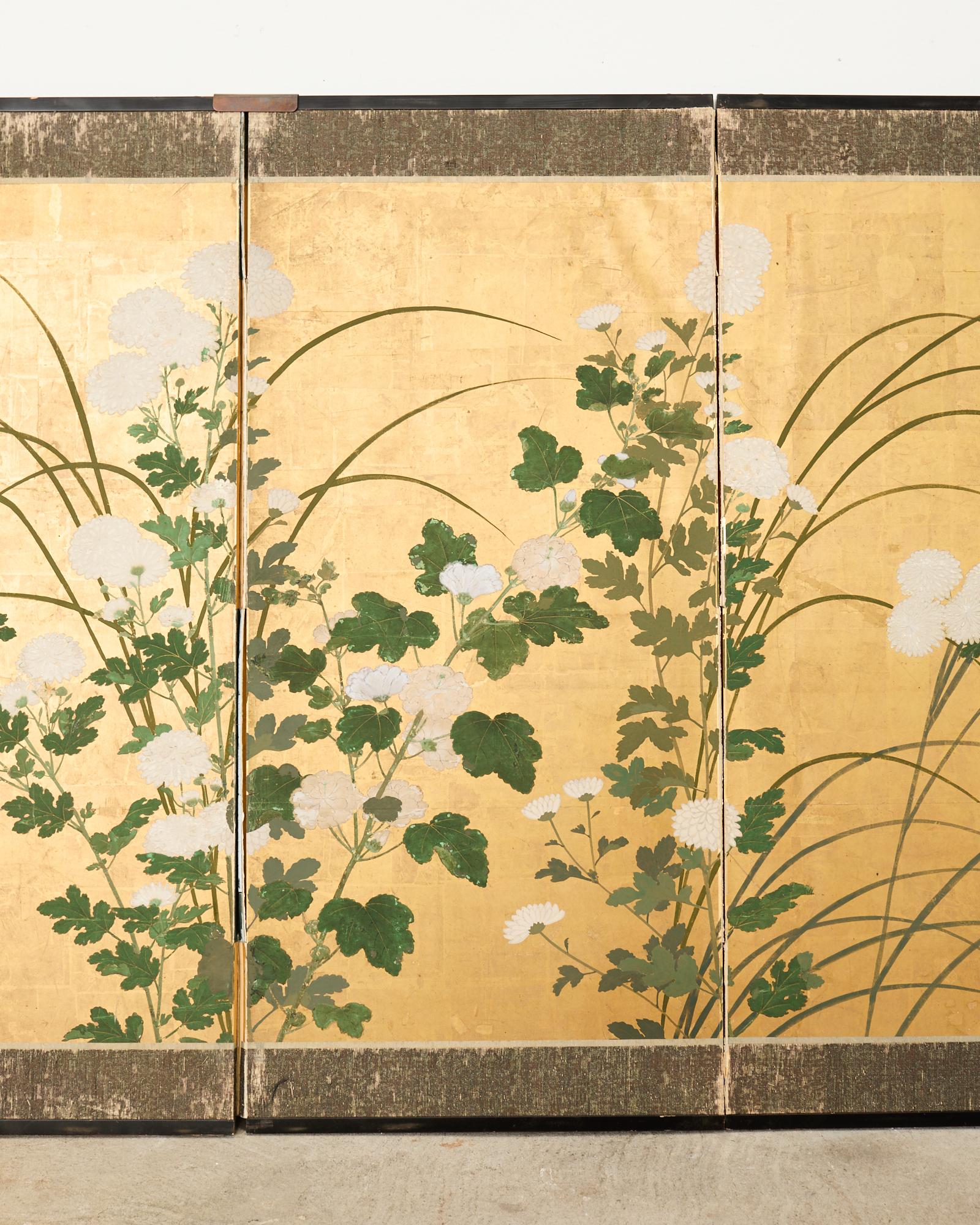 Japanese Edo Four Panel Screen Flowering White Chrysanthemums In Distressed Condition For Sale In Rio Vista, CA