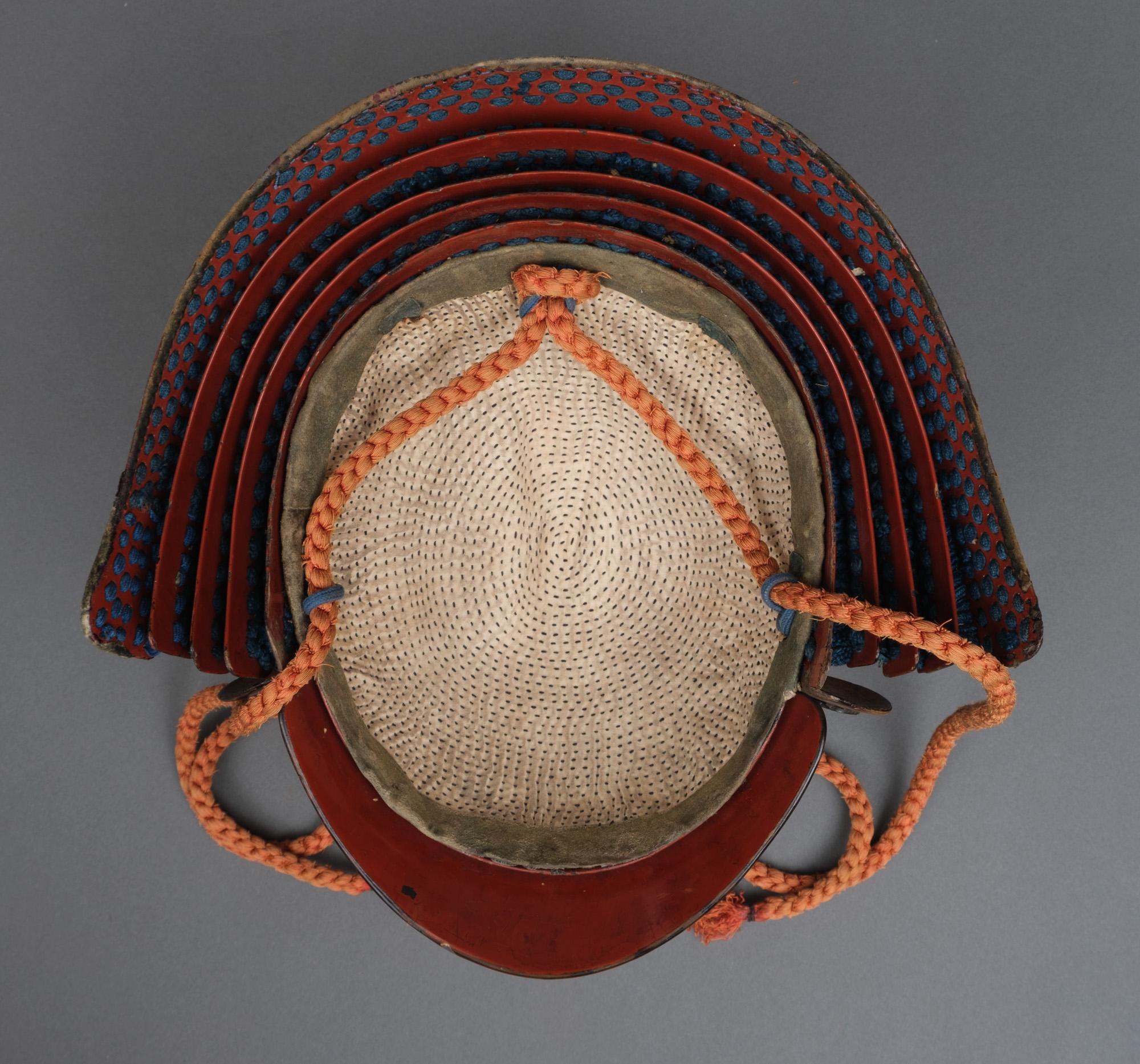 Japanese Edo-Period 62-Plate Kabuto 兜 'Helmet' with Long Lacquer Wakidate 6