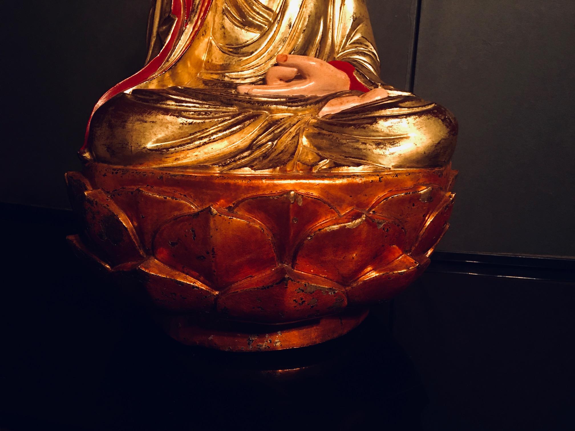 19th Century Vietnamese Carved and Gilt Seated Bodhisattva Holding a Flower In Good Condition In Astoria, NY