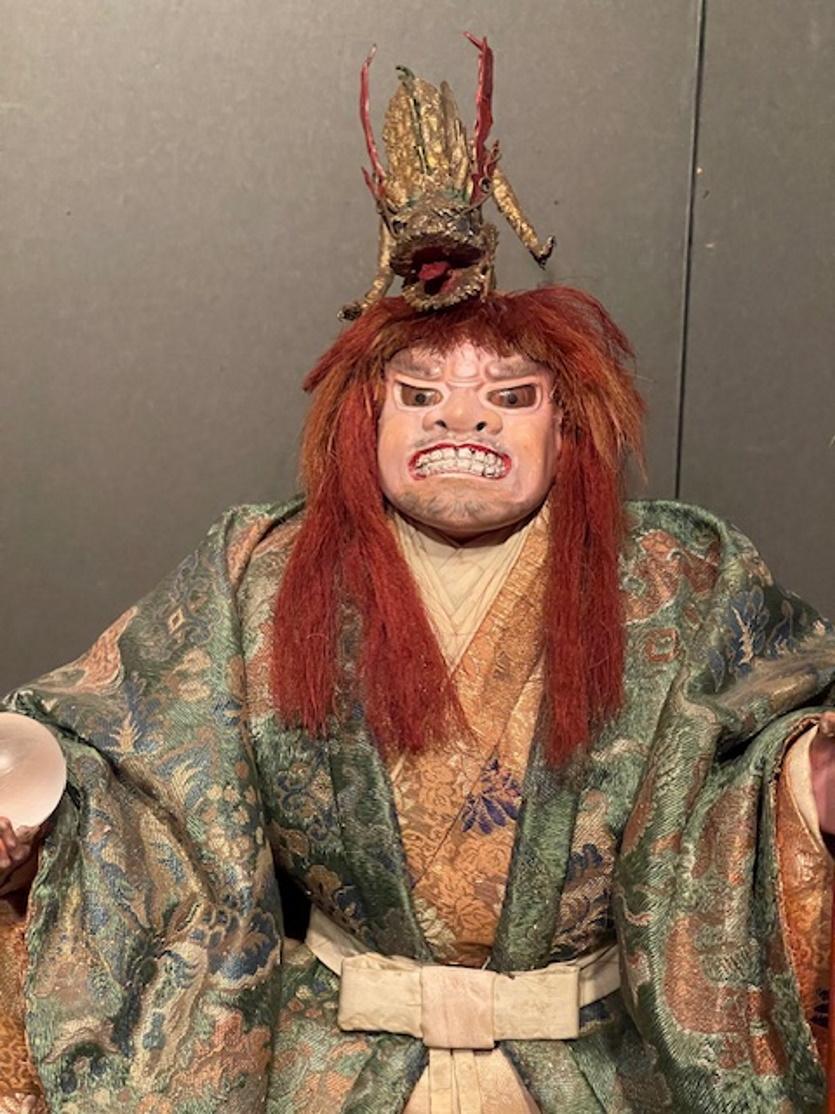 Japanese  Edo Period Dragon God Ningyô, Ca. 1820
                    
DIMENSIONS
Height: 26 inches over all

Minor wear in textiles.
Fine antique condition
 
ABOUT
Musha-Ningyô (warrior doll) depicting Ryujin, the Undersea Dragon God, for the Boy's