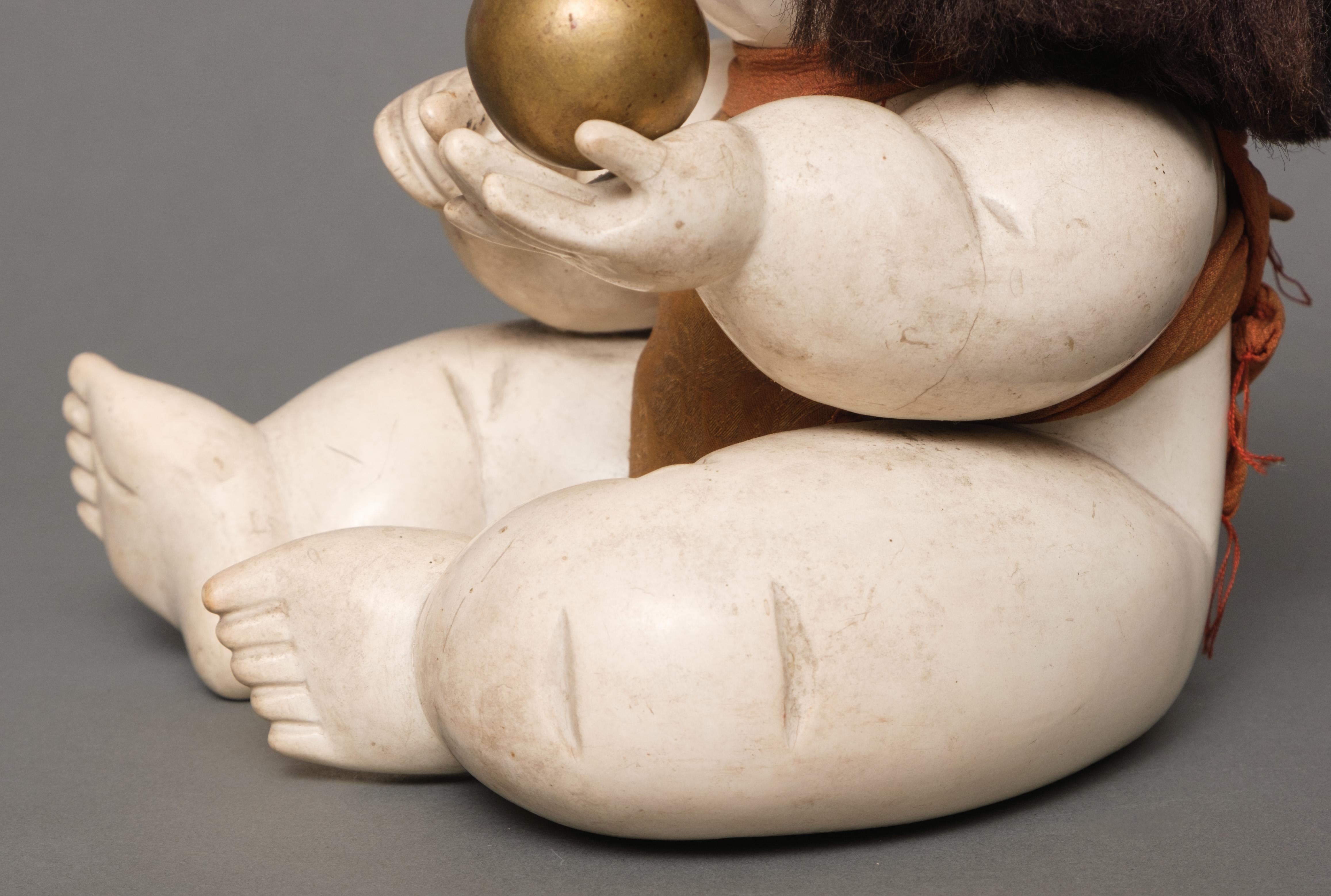 Japanese Edo-period gosho’ningyô 御所人形 (palace doll) of plump, seated child For Sale 14