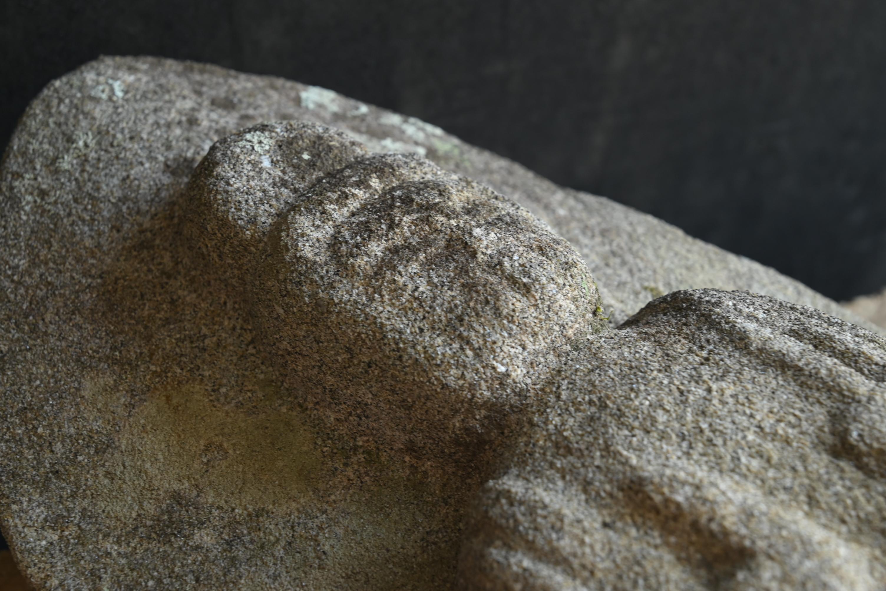 Japanischer Kannon-Stein-Buddha aus der japanischen Edo-Periode/1700-1850/Gartenornament im Angebot 13